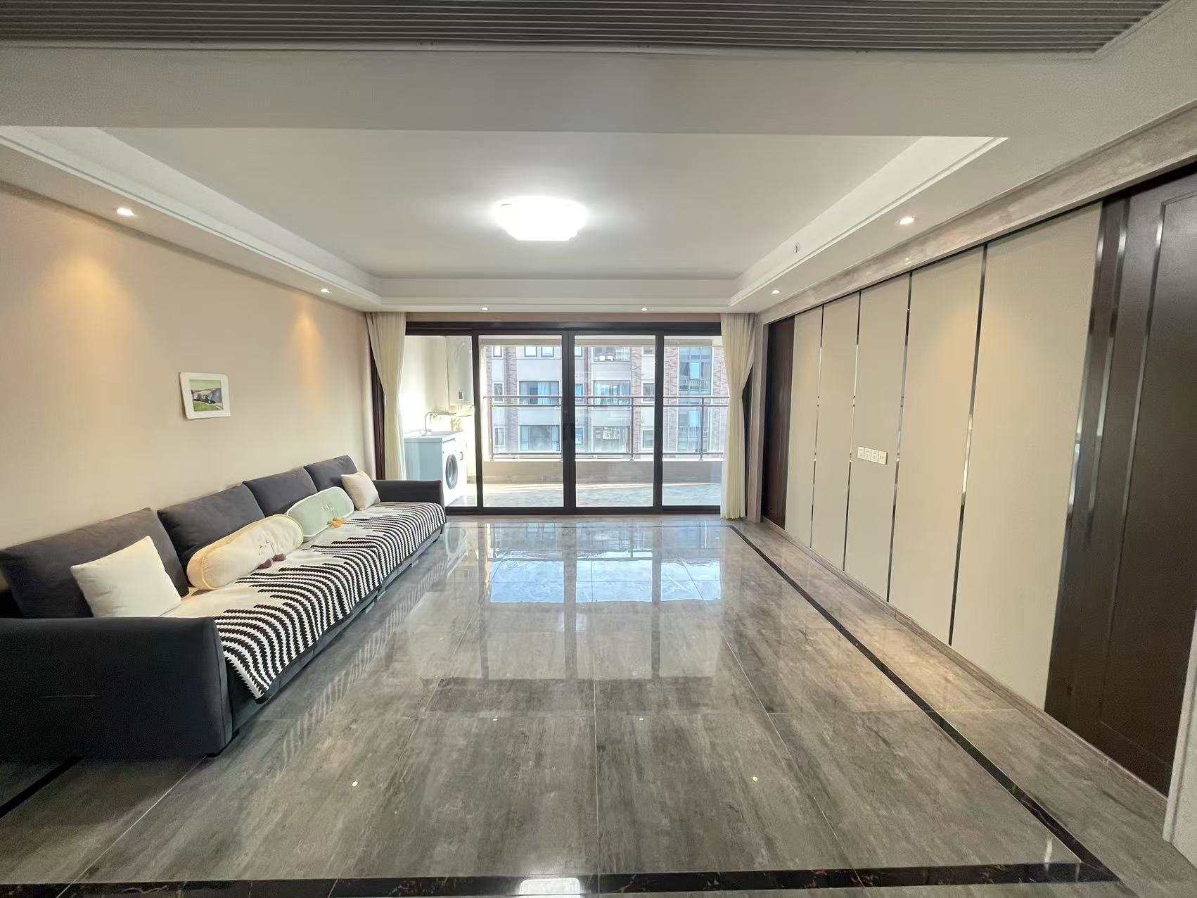 远创紫樾台 4室2厅2卫 173m²