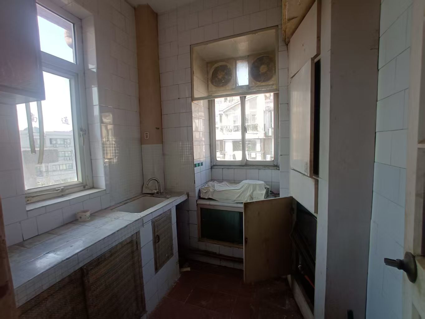姚港路33号 2室1厅1卫 56.87m&sup2;