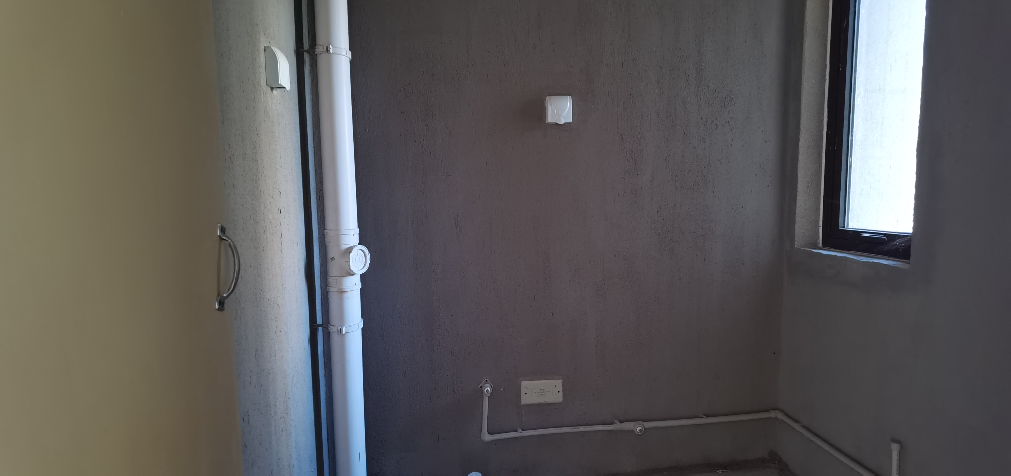 新城新苑 3室1厅1卫 130m&sup2;