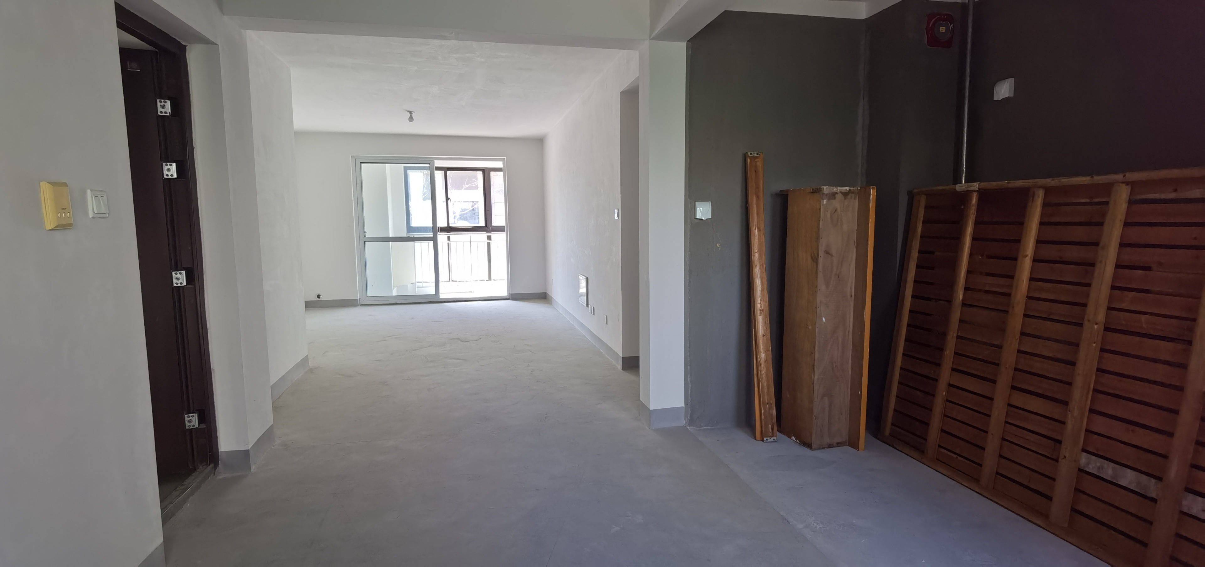 新城新苑 3室1厅1卫 130m&sup2;