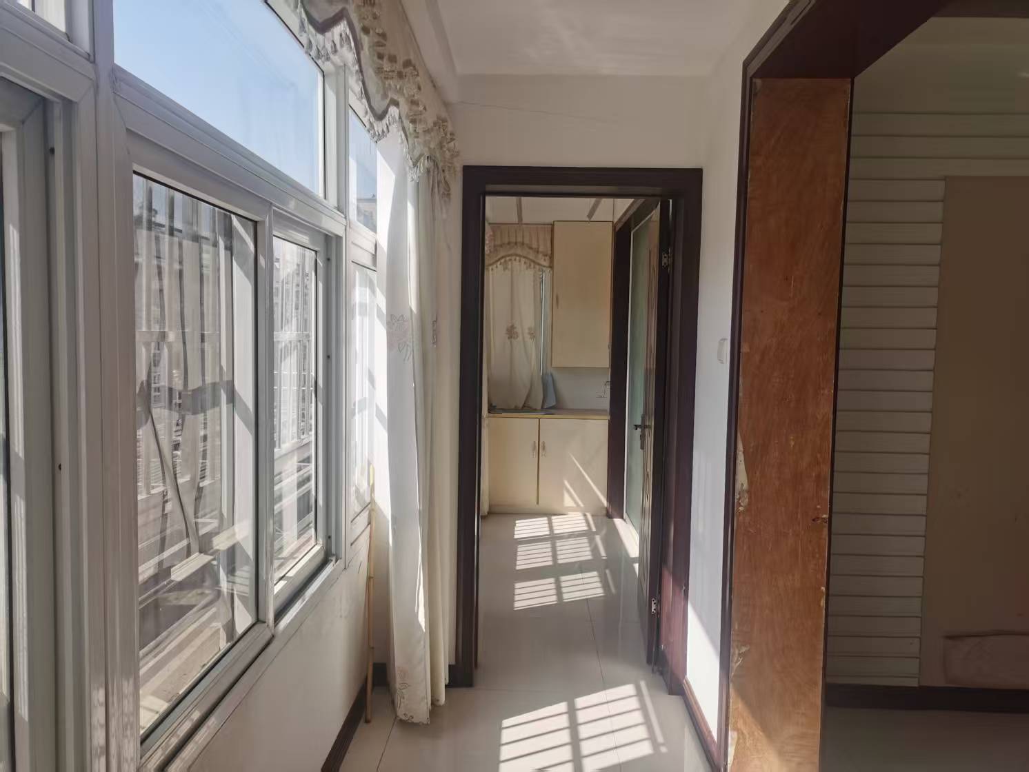 春晖花园 3室2厅2卫 132.5m&sup2;