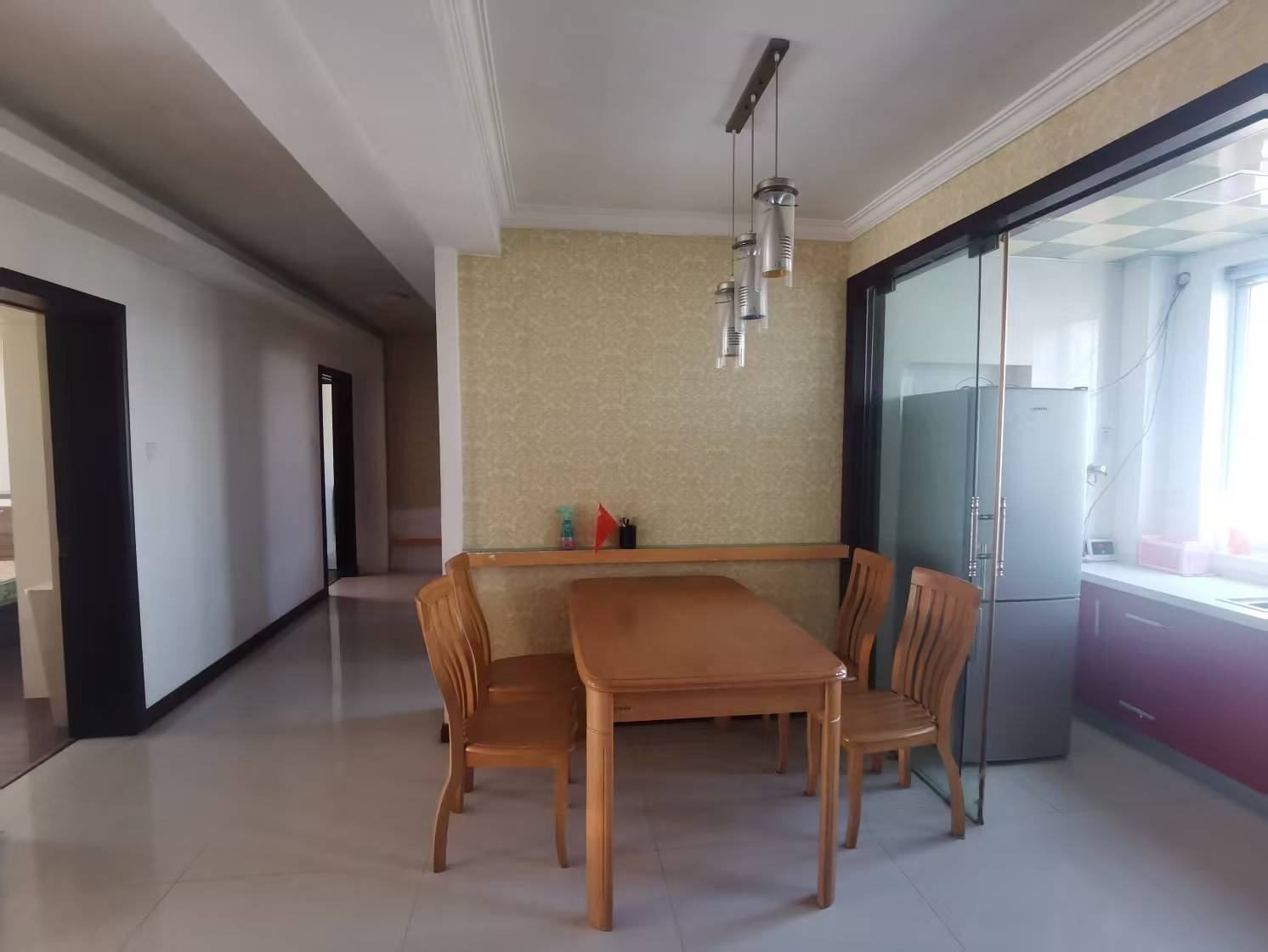 春晖花园 3室2厅2卫 132.5m&sup2;