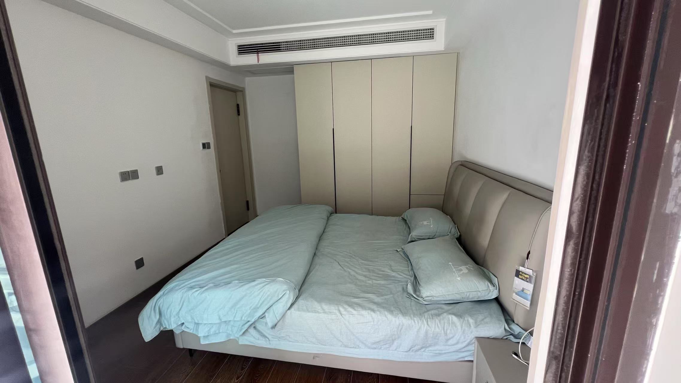 铂金时代 3室2厅2卫 117.50m²