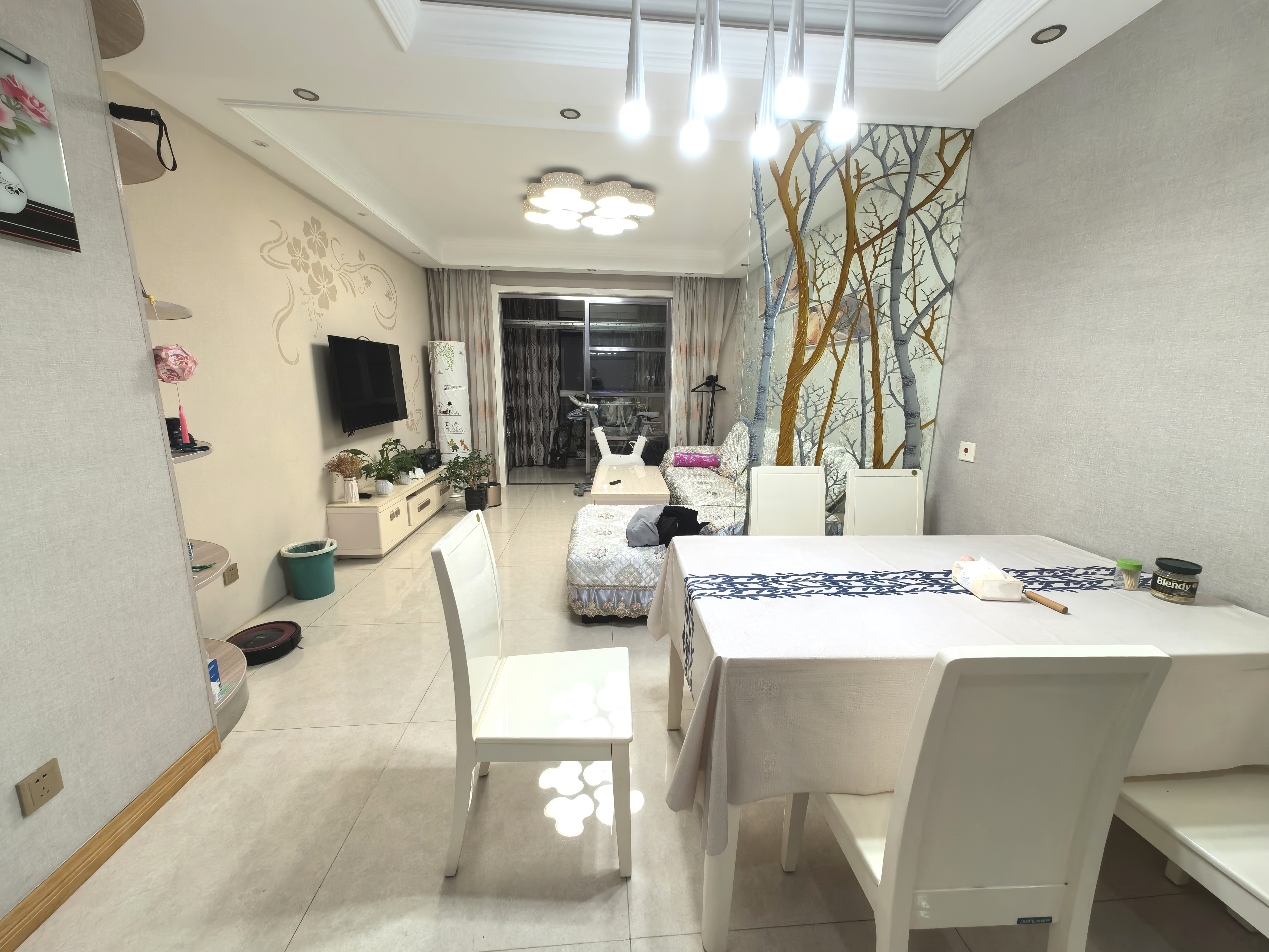 中海碧林湾 3室2厅1卫 109m²
