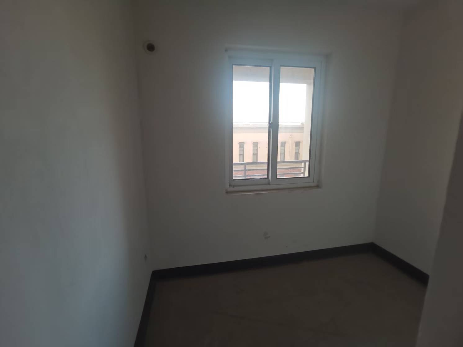 世茂新界 3室1厅2卫 122.88m&sup2;