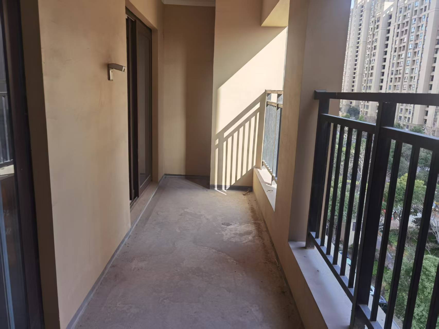 世茂新界 3室1厅2卫 122.88m&sup2;