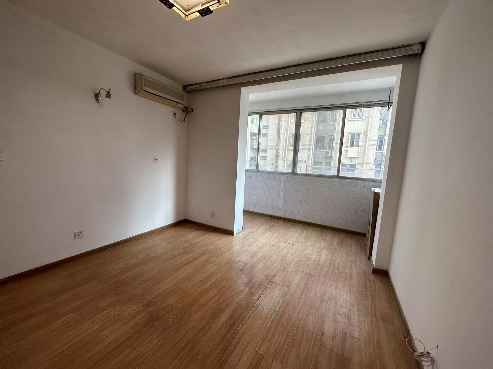 新桃园 2室1厅1卫 64.35m&sup2;
