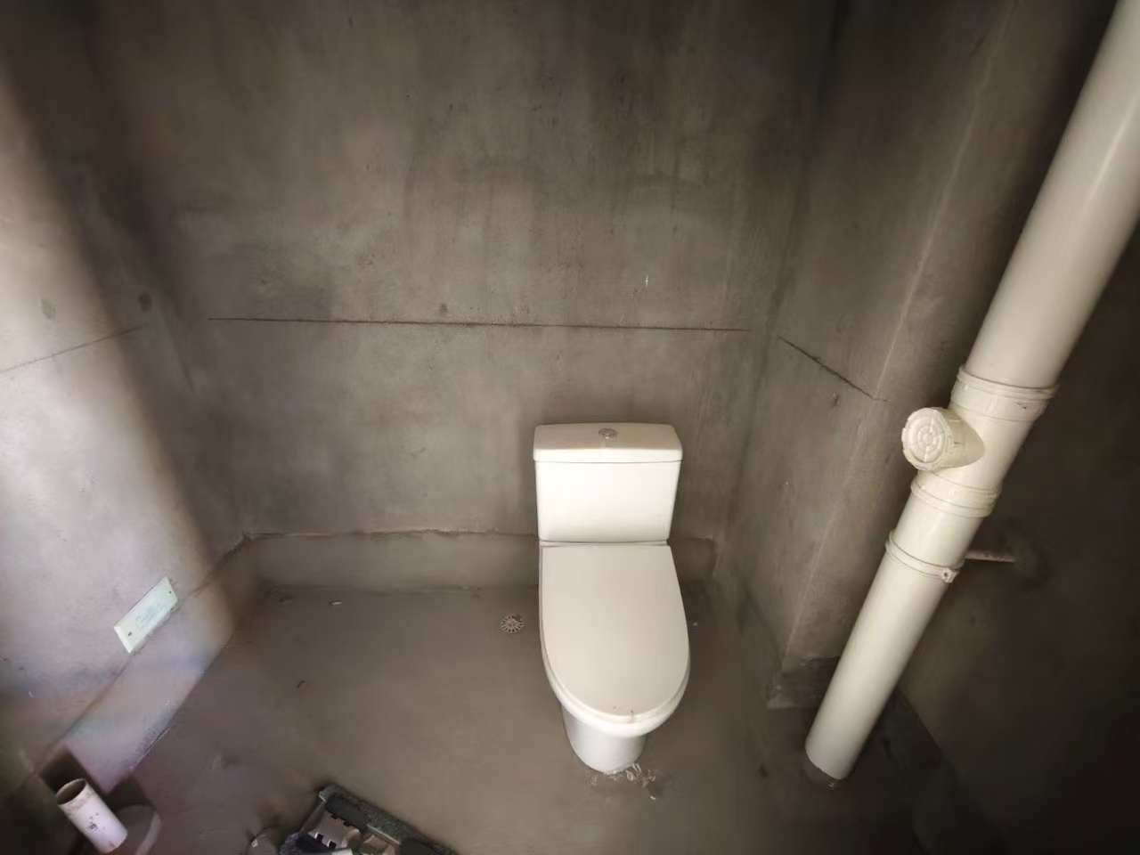 正泰江岸水苑 5室2厅3卫 243.71m²