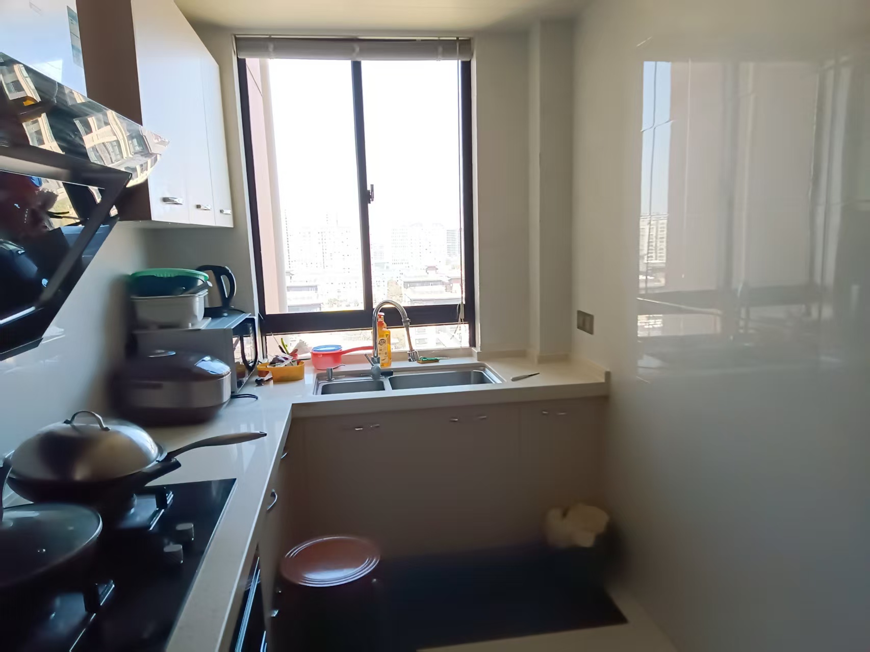 万和华府 3室2厅2卫 132m&sup2;