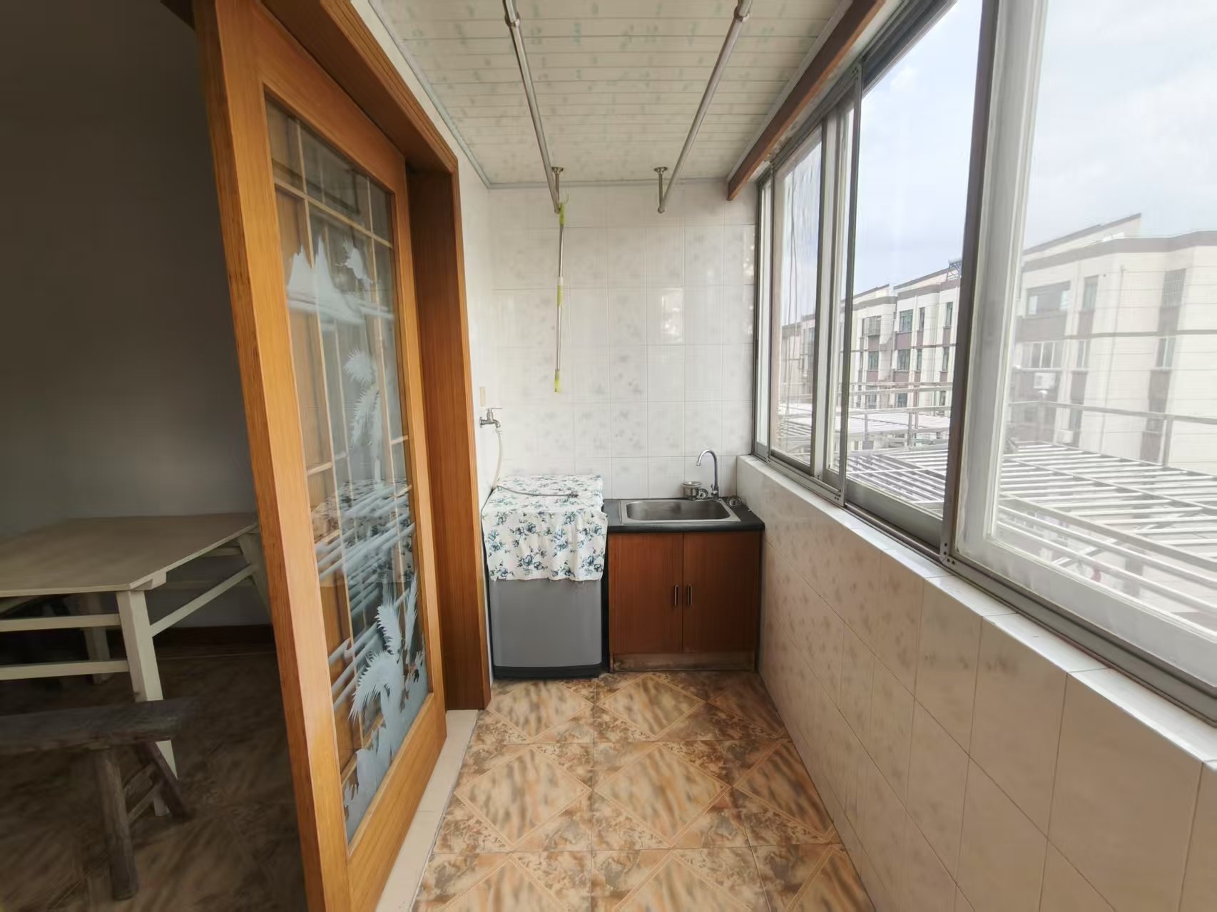 八角亭小区 3室2厅1卫 85m&sup2;