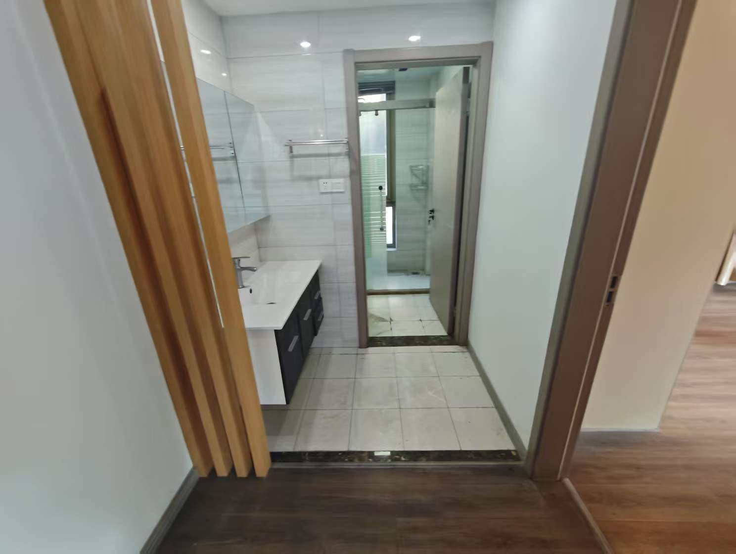 绿城玉兰公寓 3室2厅2卫 174m&sup2;