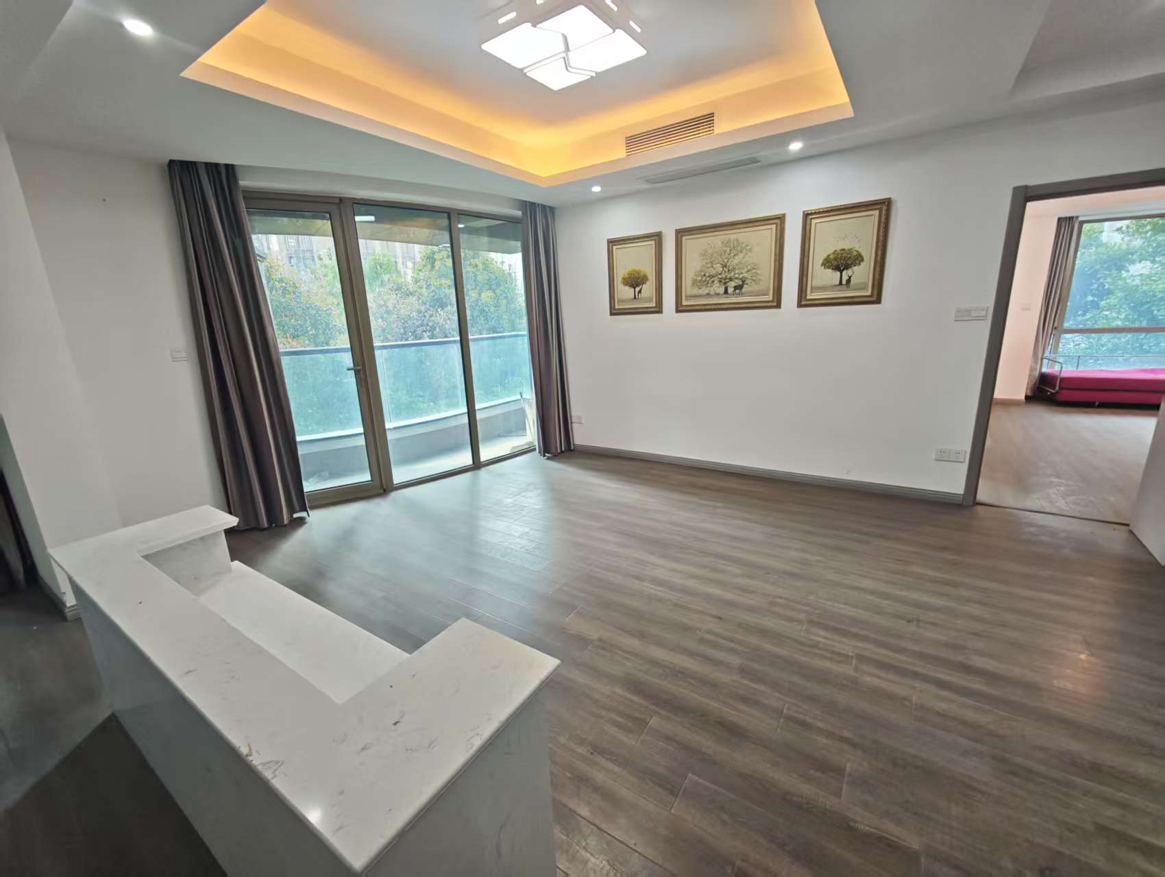 绿城玉兰公寓 3室2厅2卫 174m&sup2;