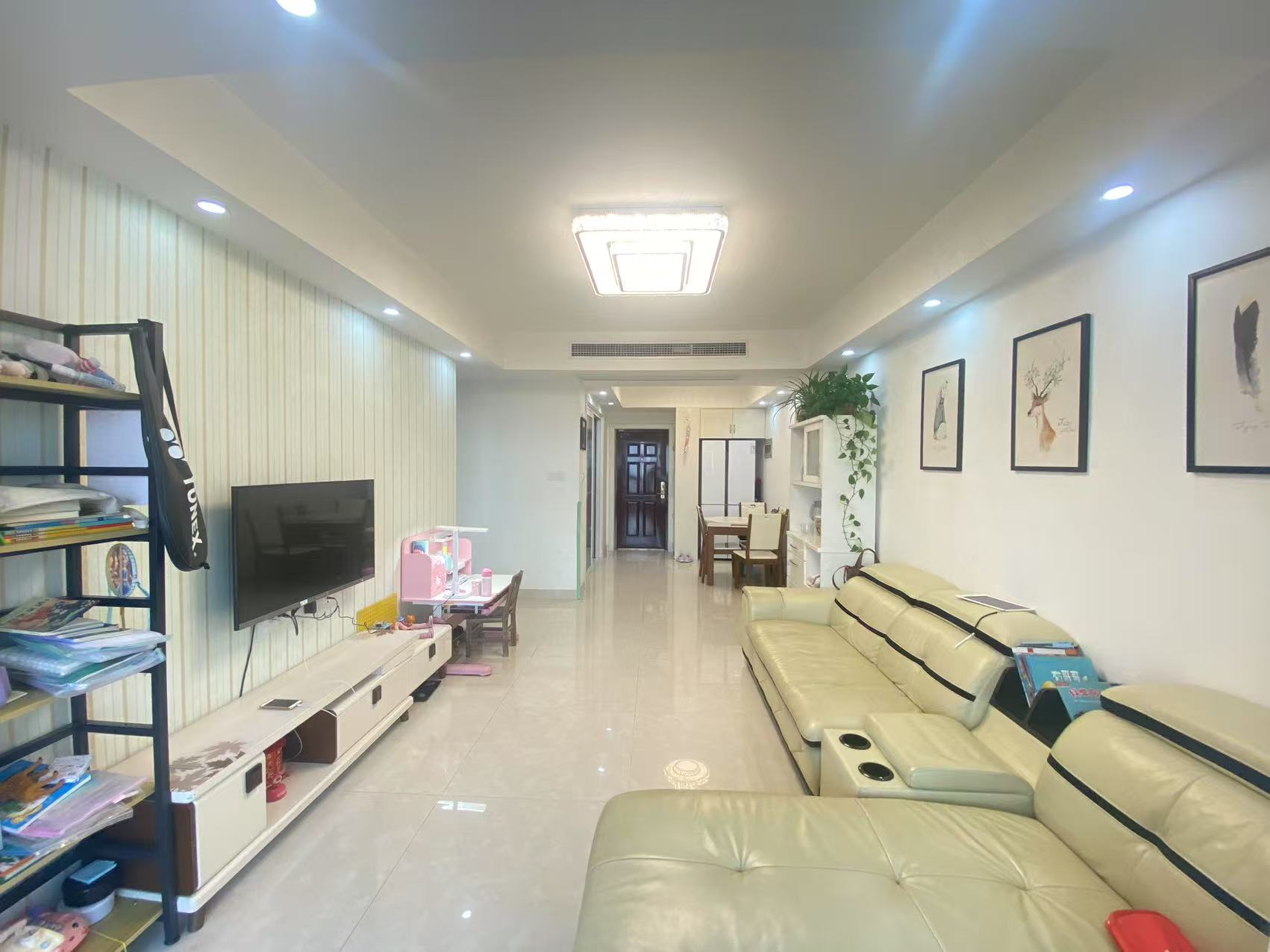 万濠星城 3室1厅1卫 99.59m²
