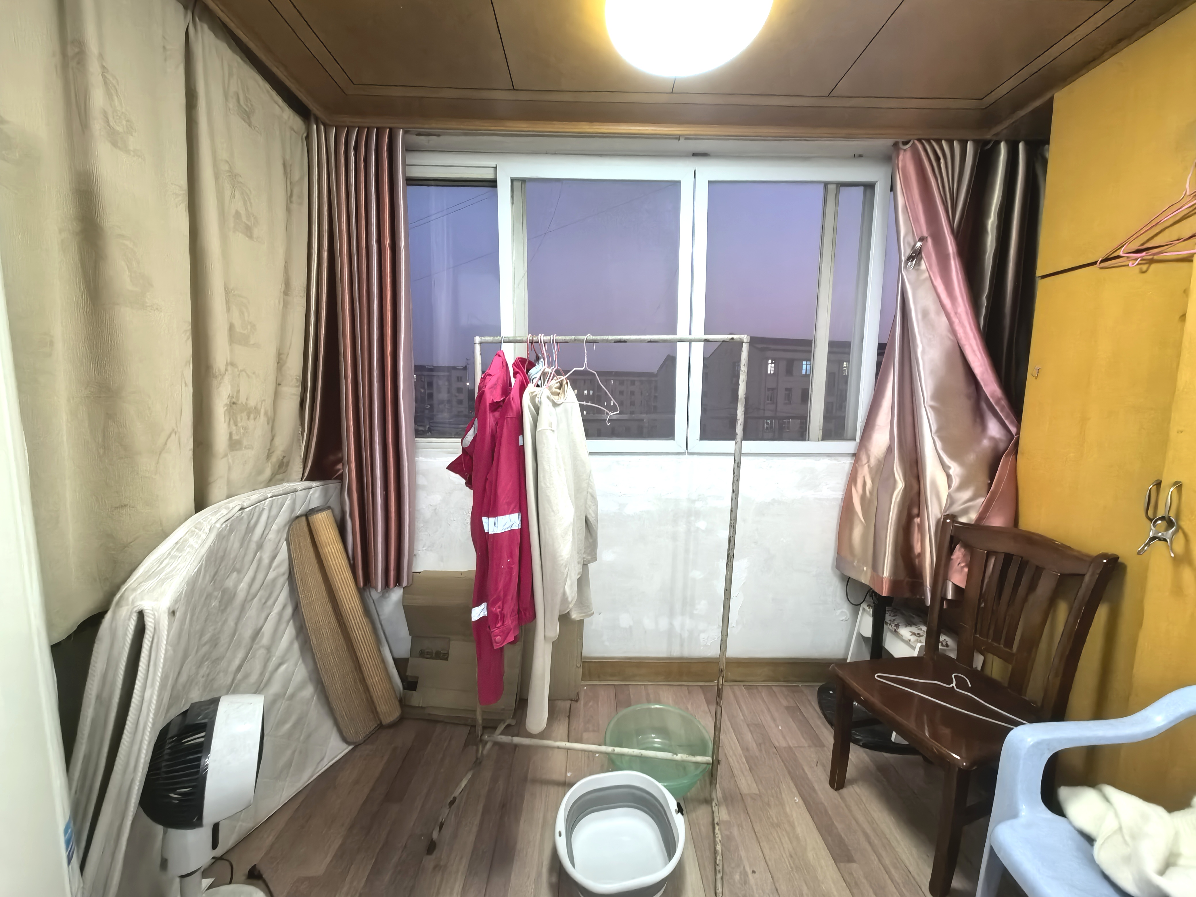 曙光社区 2室2厅1卫 70.07m&sup2;