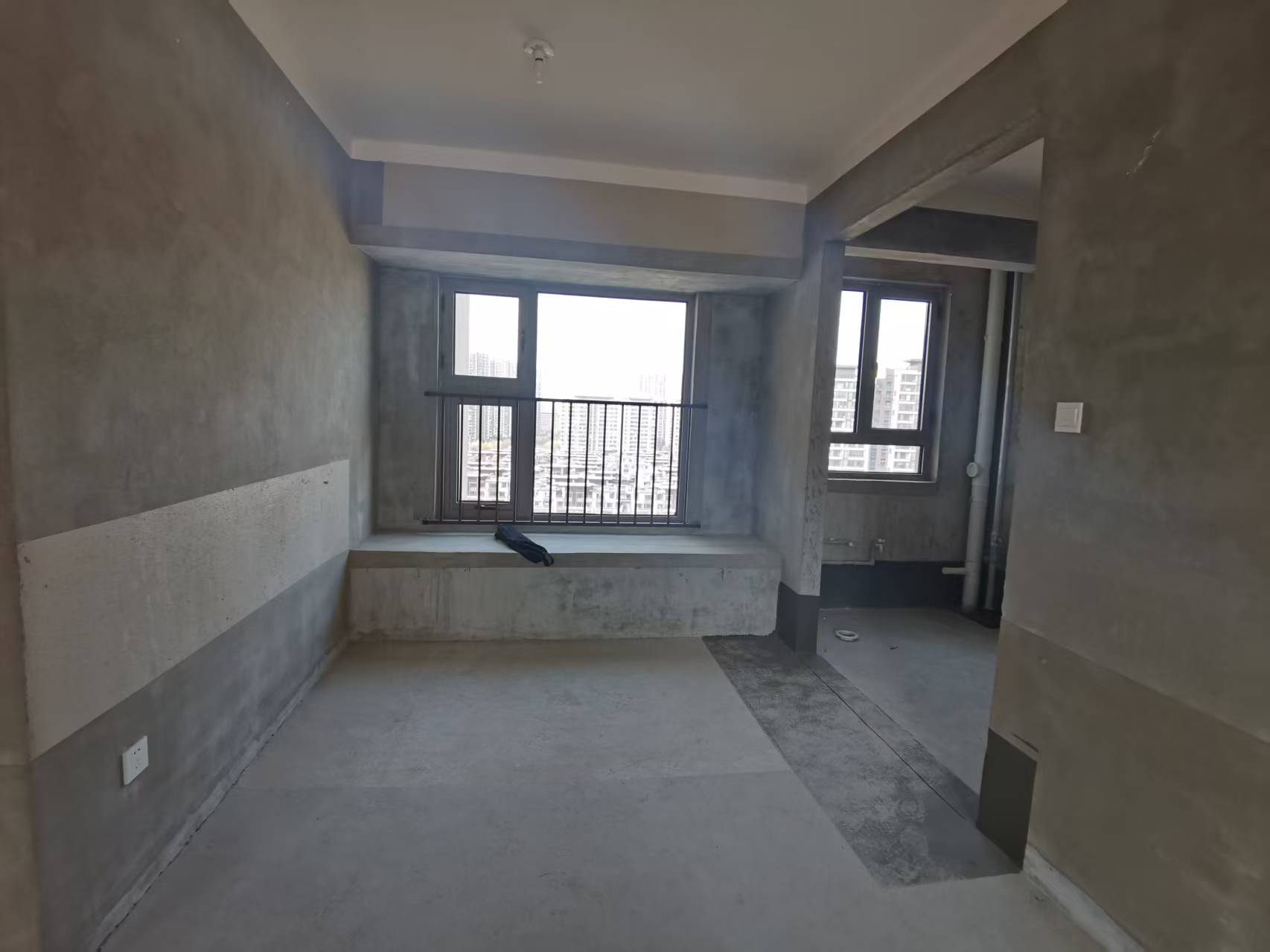 碧桂园桃李江山（碧湖苑） 4室2厅2卫 124m²