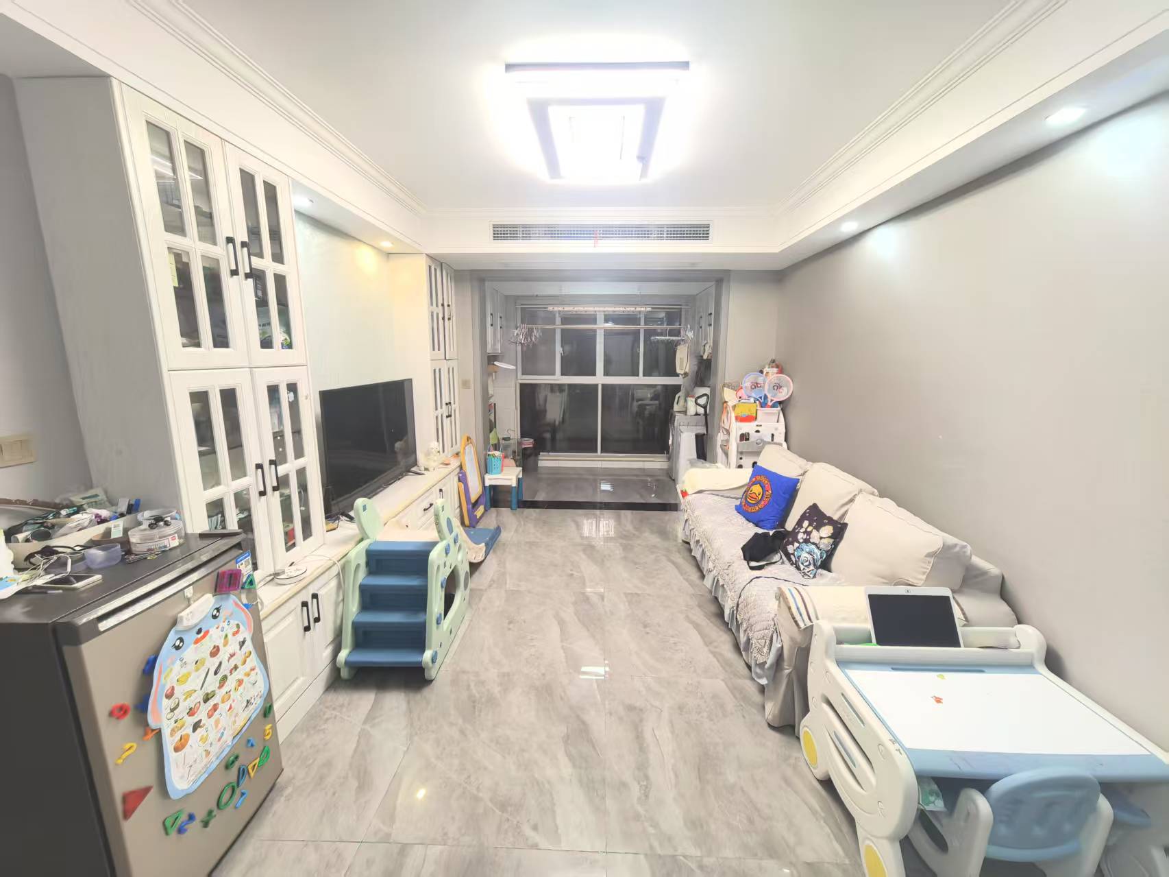 新城香溢紫郡 3室2厅1卫 97m²