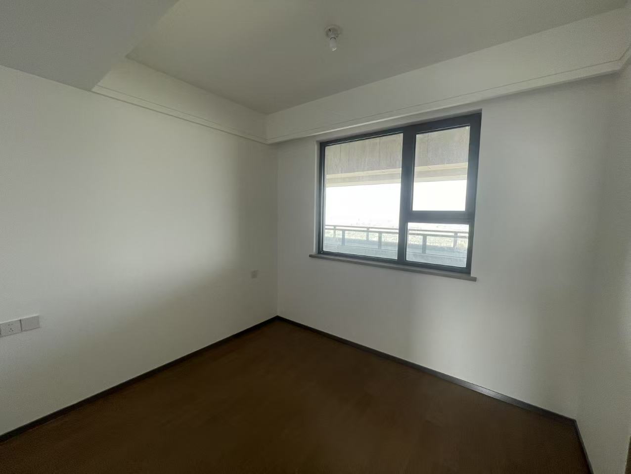远创宸樾 3室2厅1卫 102.65m&sup2;