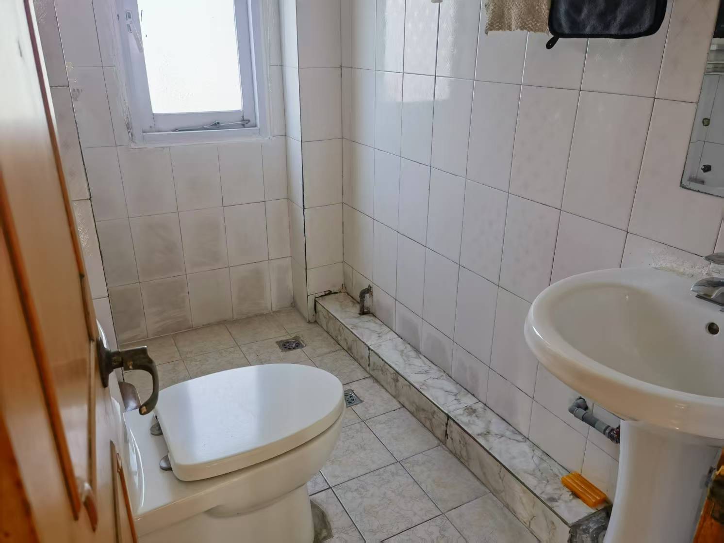光明东村一期 2室1厅1卫 65.00m&sup2;