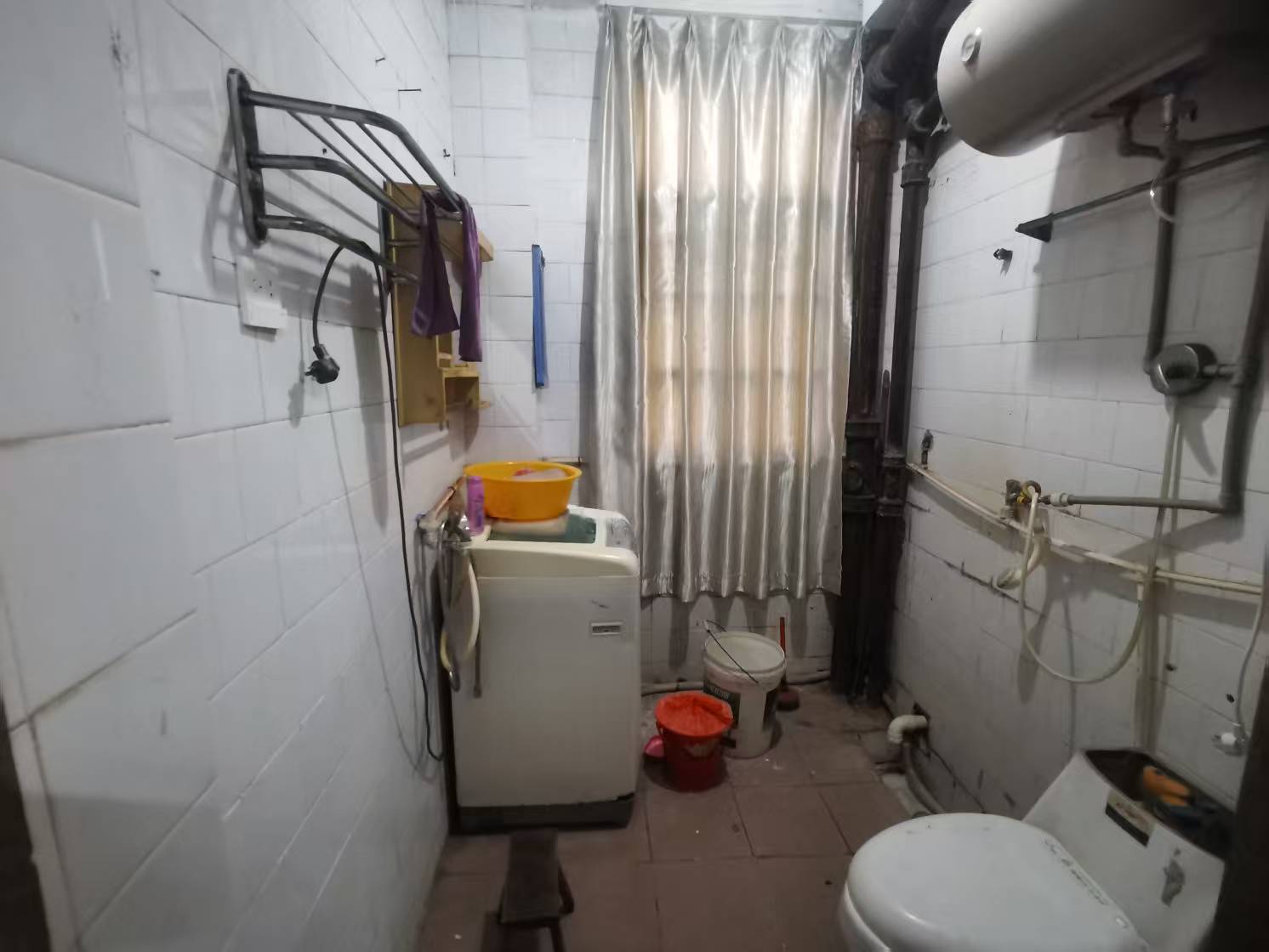 新建路新村(新建花苑) 3室1厅1卫 69.58m&sup2;