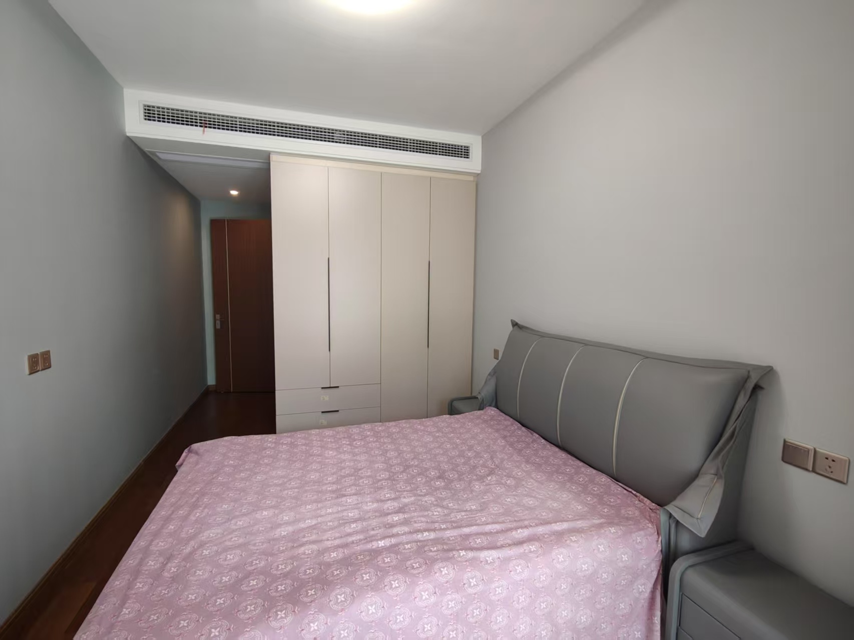 观澜台 3室2厅2卫 120m²