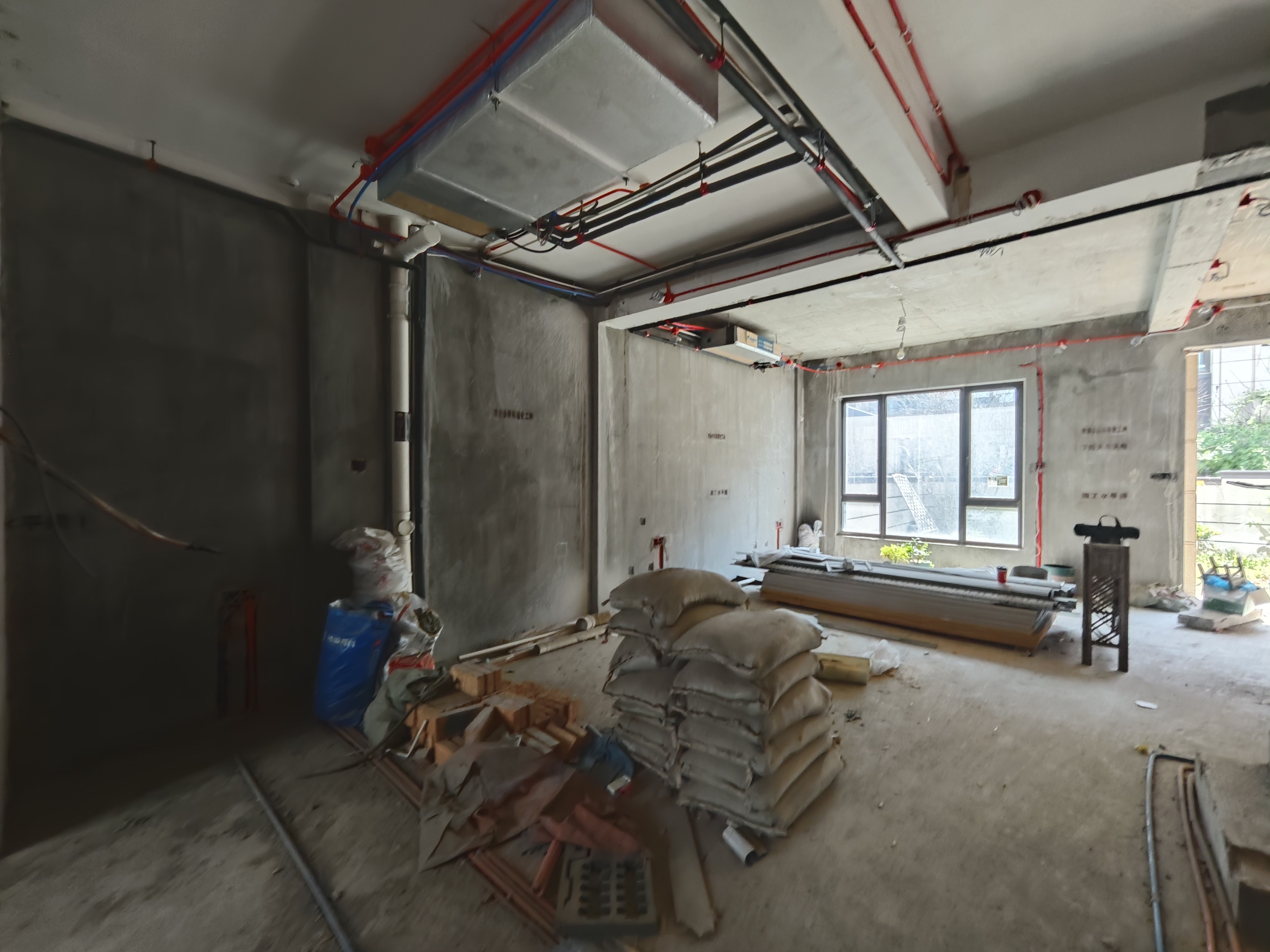 景瑞御府 4室2厅3卫 165m²