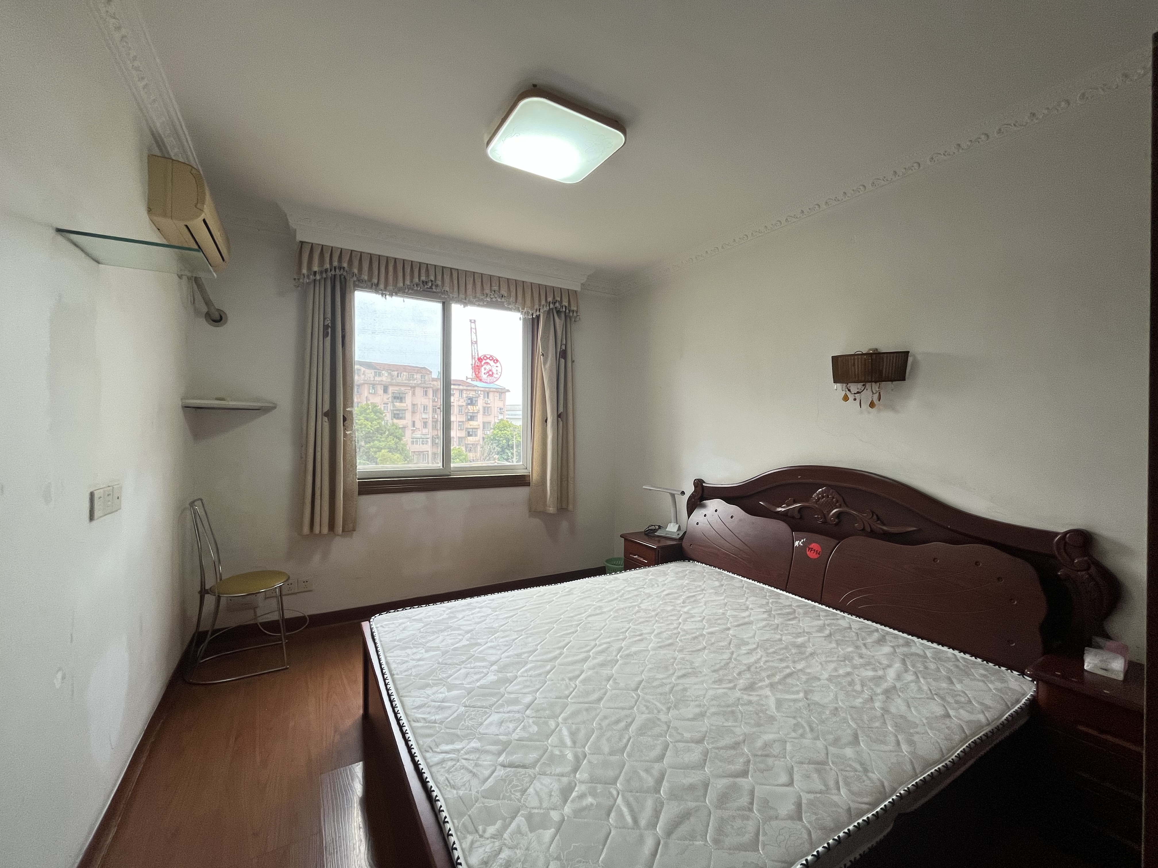 虹桥东村 2室1厅1卫 71.6m&sup2;