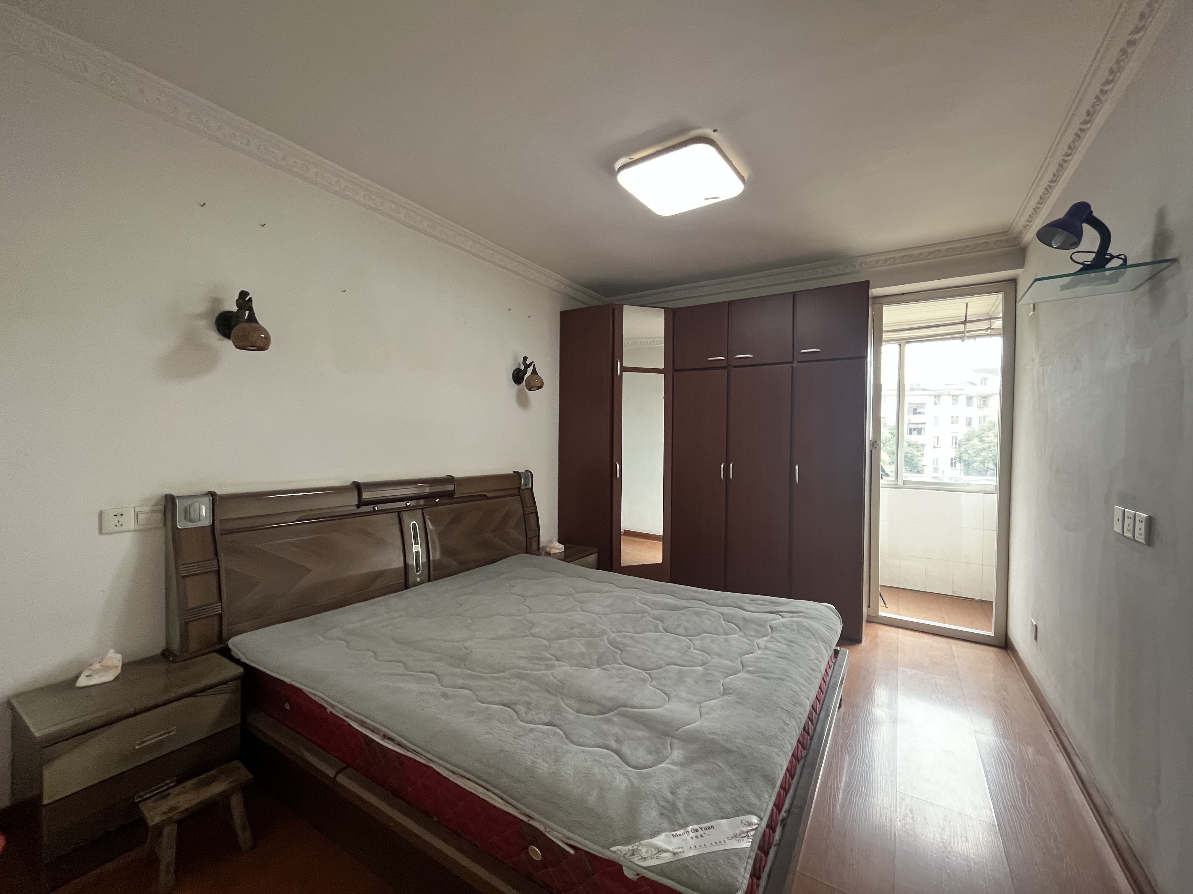 虹桥东村 2室1厅1卫 71.6m&sup2;