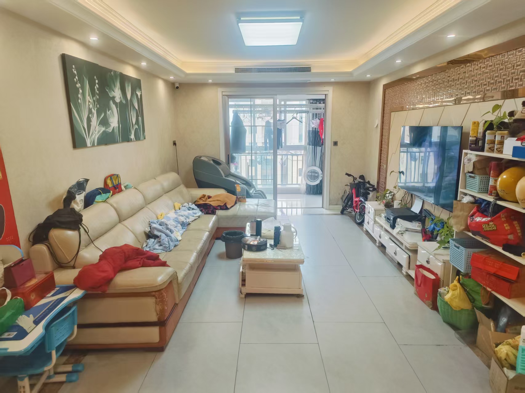 中海碧林湾 3室2厅1卫 127.00m&sup2;