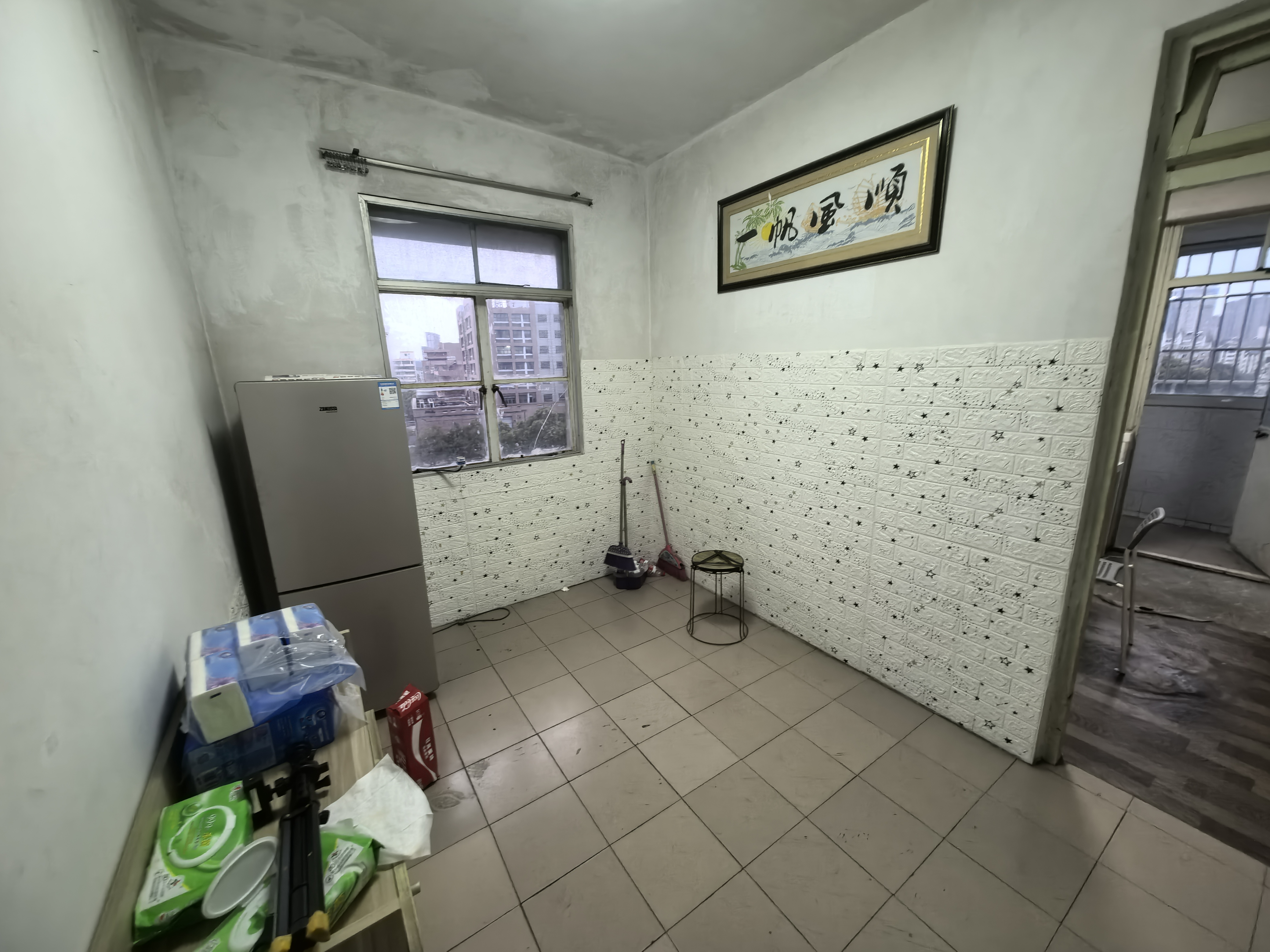 郭里园 2室1厅1卫 56.89m&sup2;