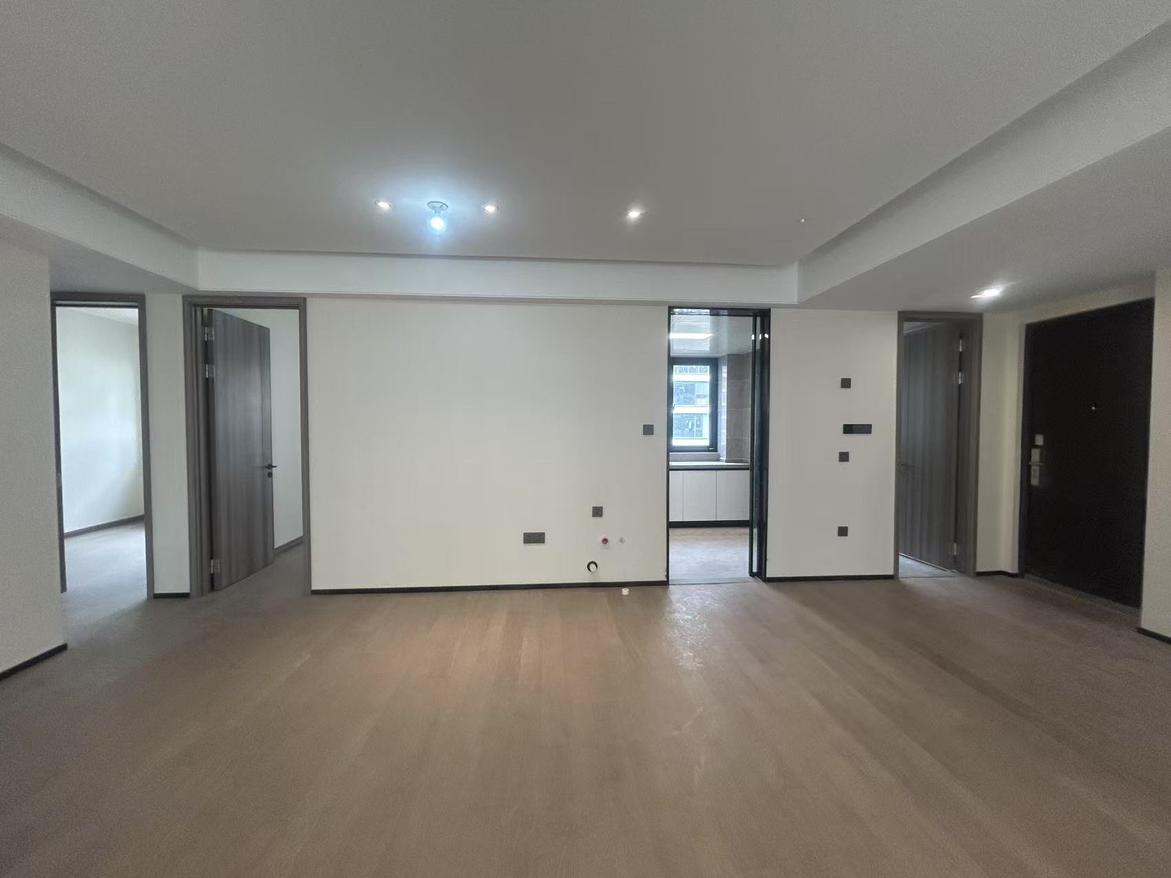 万科翡翠公园 4室2厅2卫 134.88m&sup2;