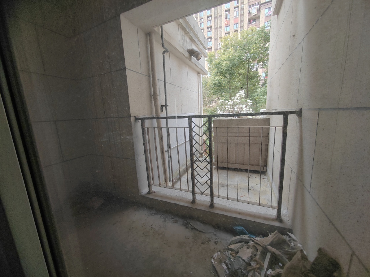 世茂公元 4室2厅2卫 142.4m²