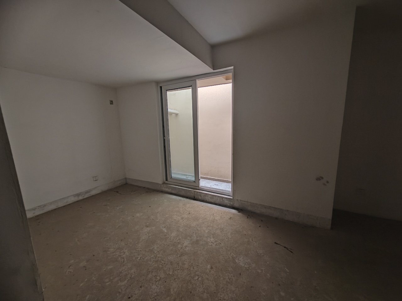 世茂公元 4室2厅2卫 142.4m&sup2;