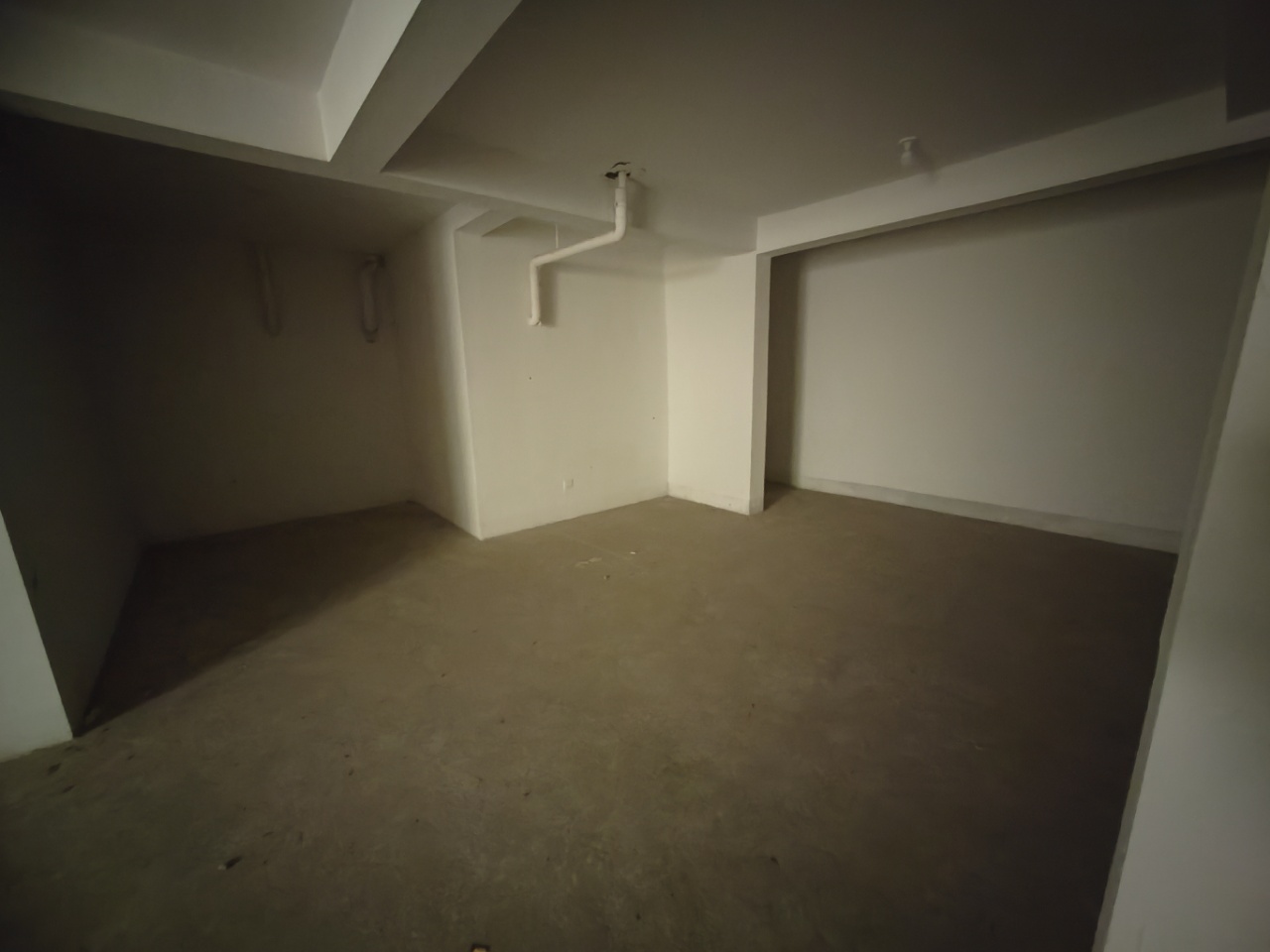 世茂公元 4室2厅2卫 142.4m&sup2;