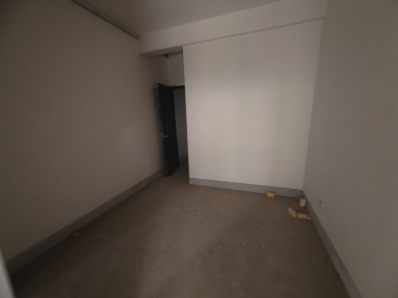 世茂公元 4室2厅2卫 142.4m&sup2;