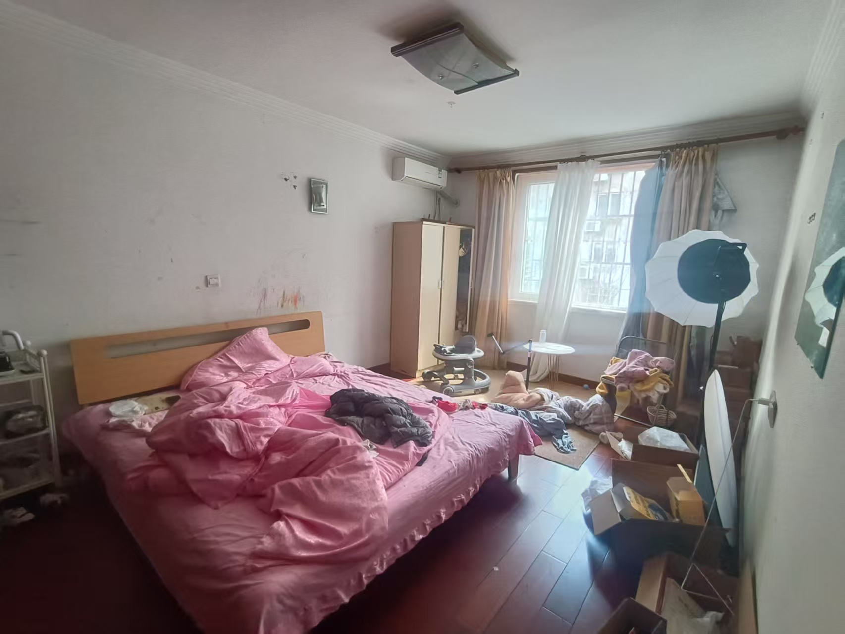 德民花苑 3室2厅2卫 125m&sup2;