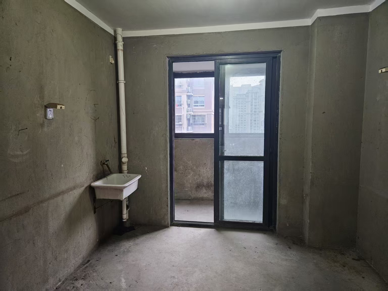 星月花园 3室2厅2卫 138m&sup2;