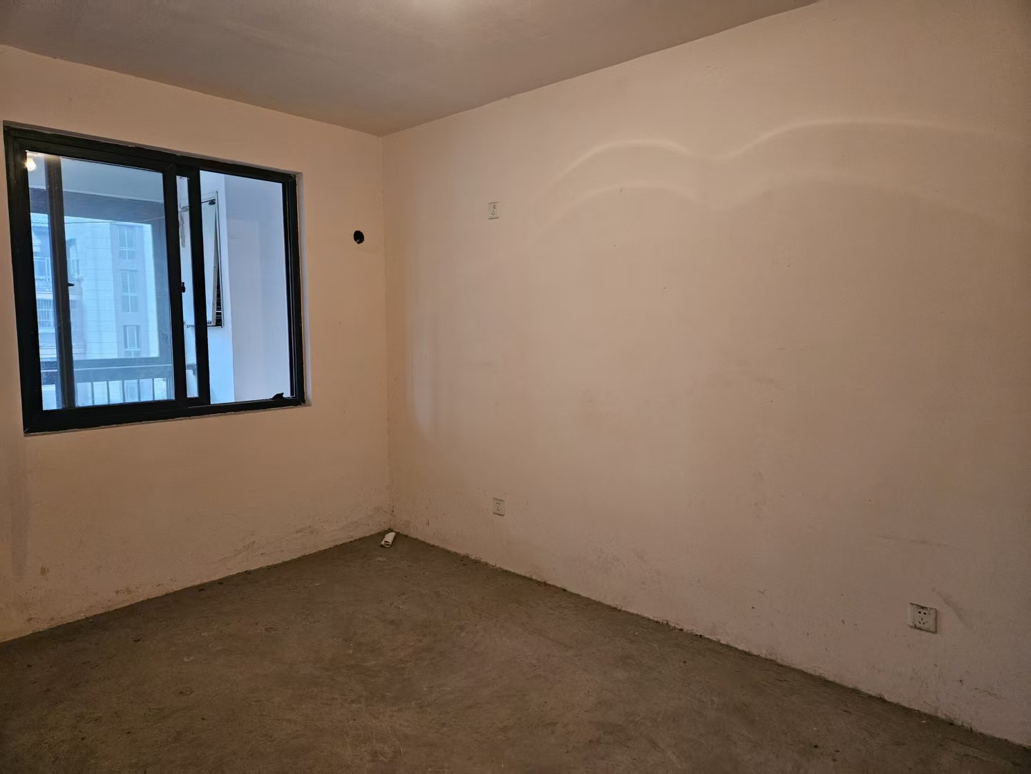 星月花园 3室2厅2卫 138m&sup2;