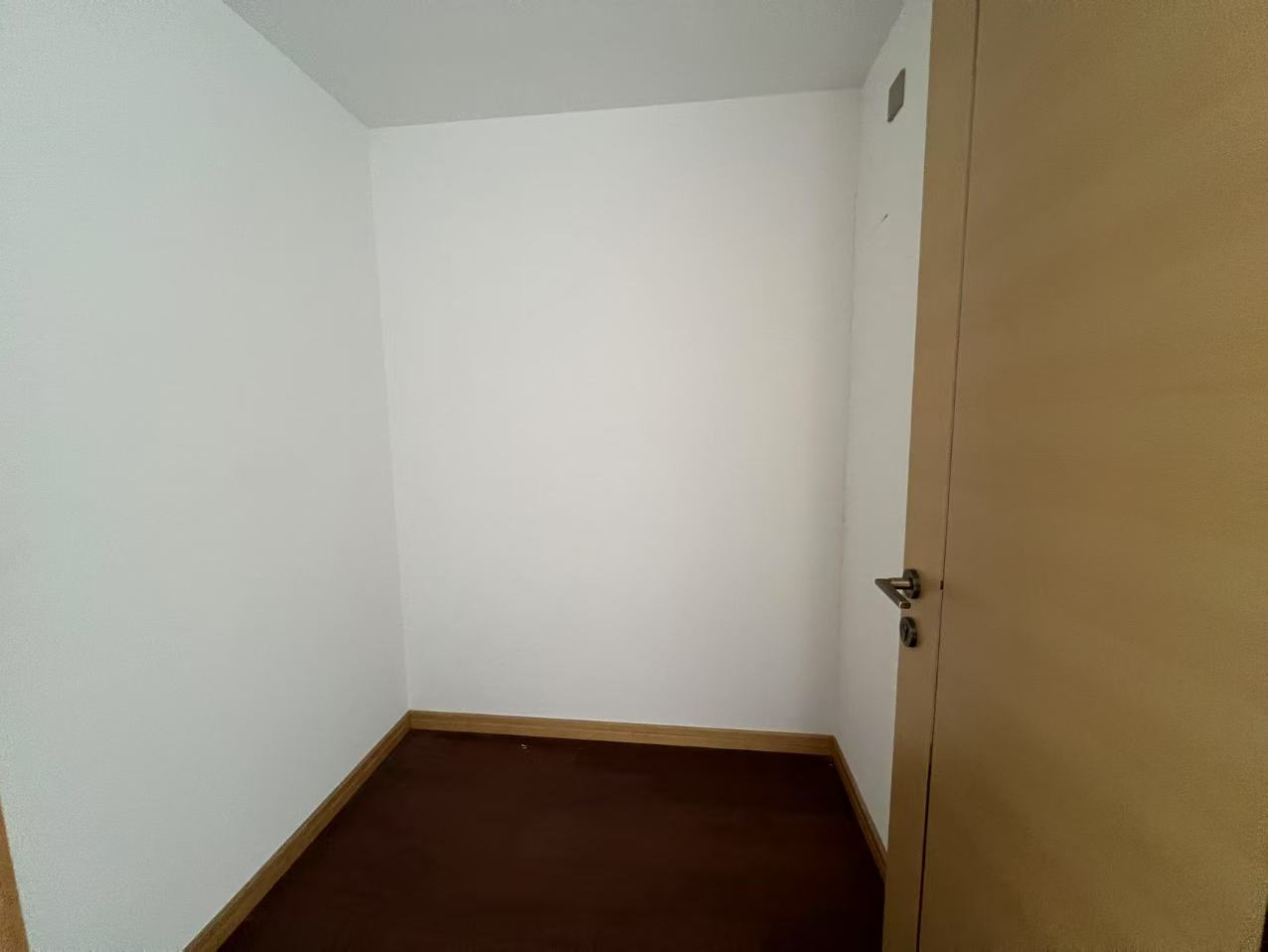中南世纪花城三期 4室2厅2卫 177.91m²