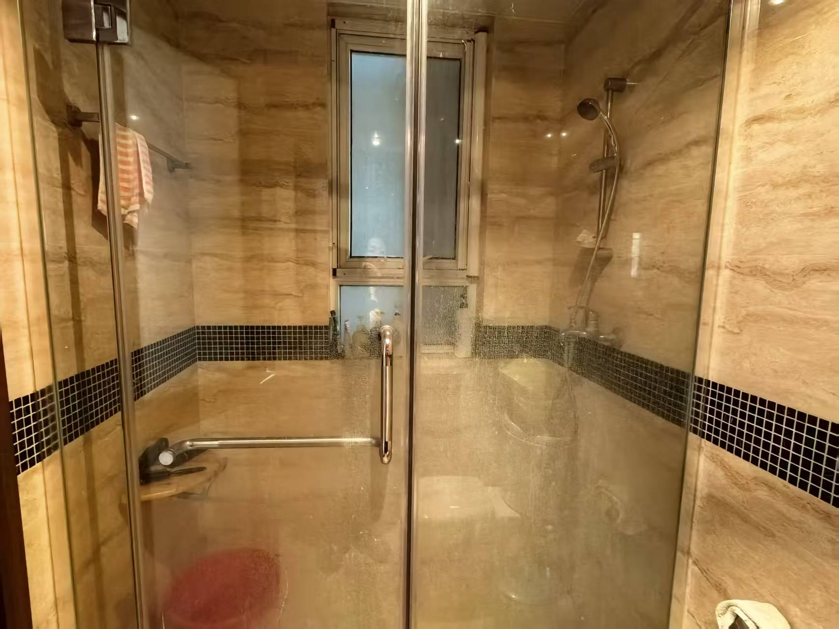 万科金域蓝湾 3室2厅2卫 130m&sup2;