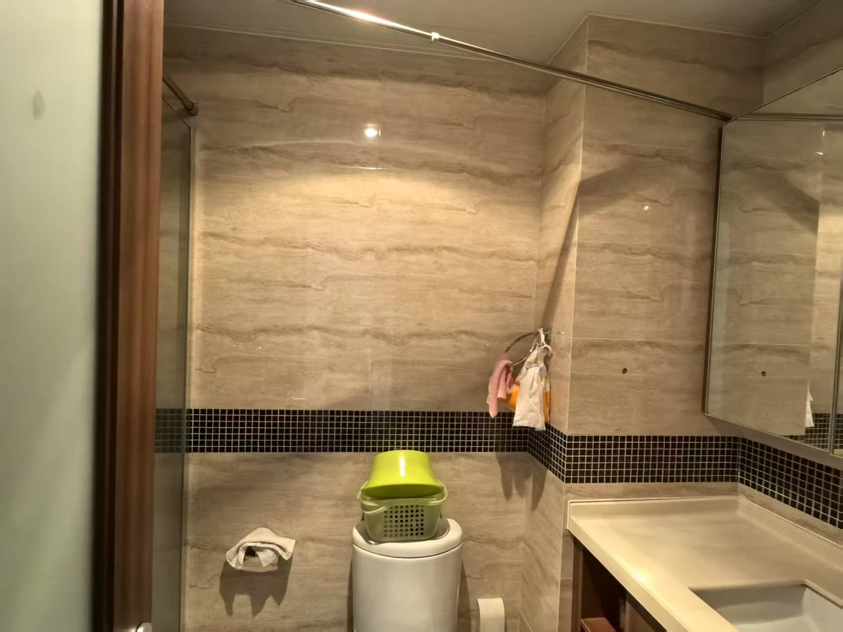 万科金域蓝湾 3室2厅2卫 130m&sup2;