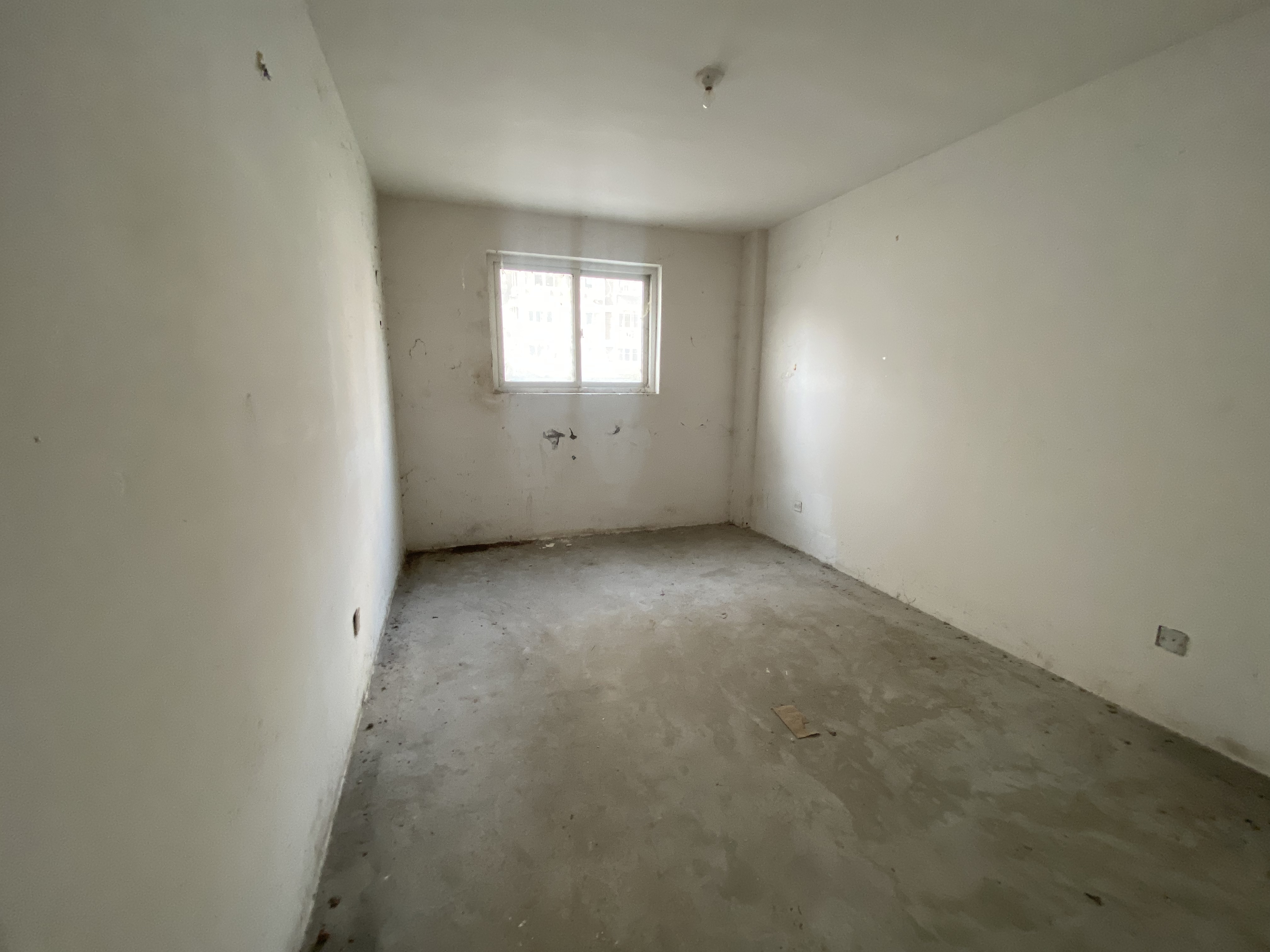 锦安花园一期 3室2厅1卫 128.00m&sup2;