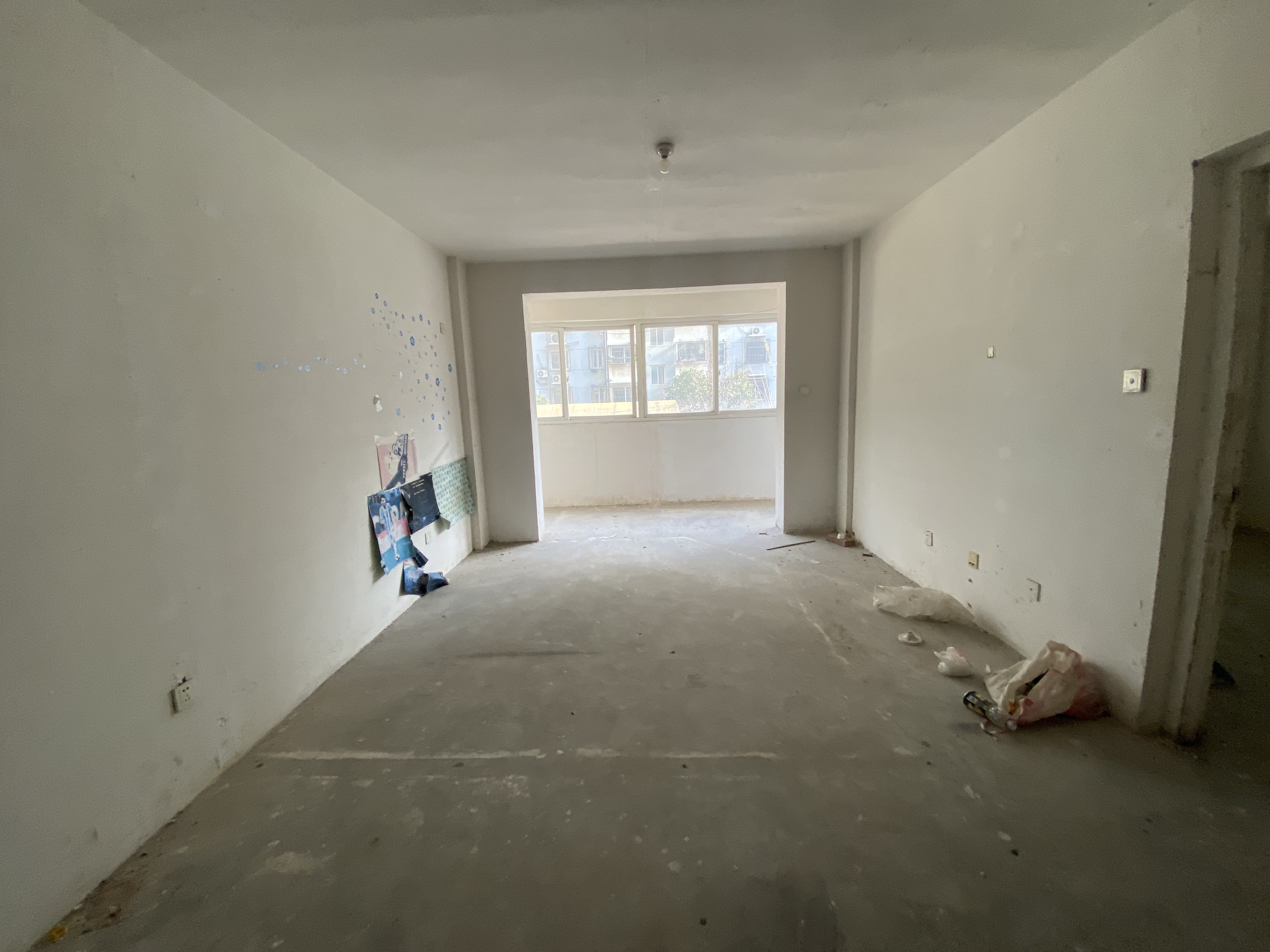 锦安花园一期 3室2厅1卫 128.00m&sup2;