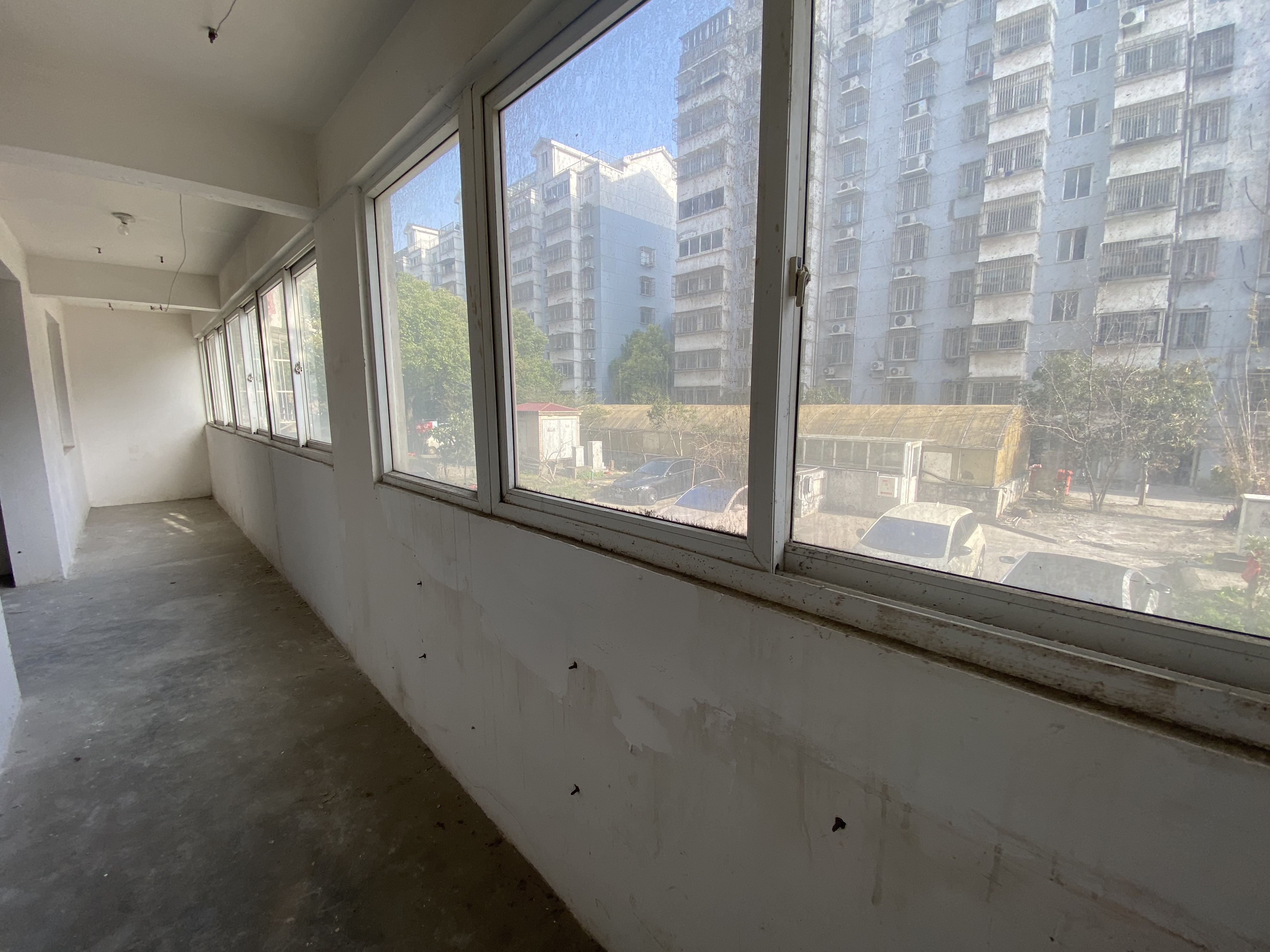 锦安花园一期 3室2厅1卫 128.00m²
