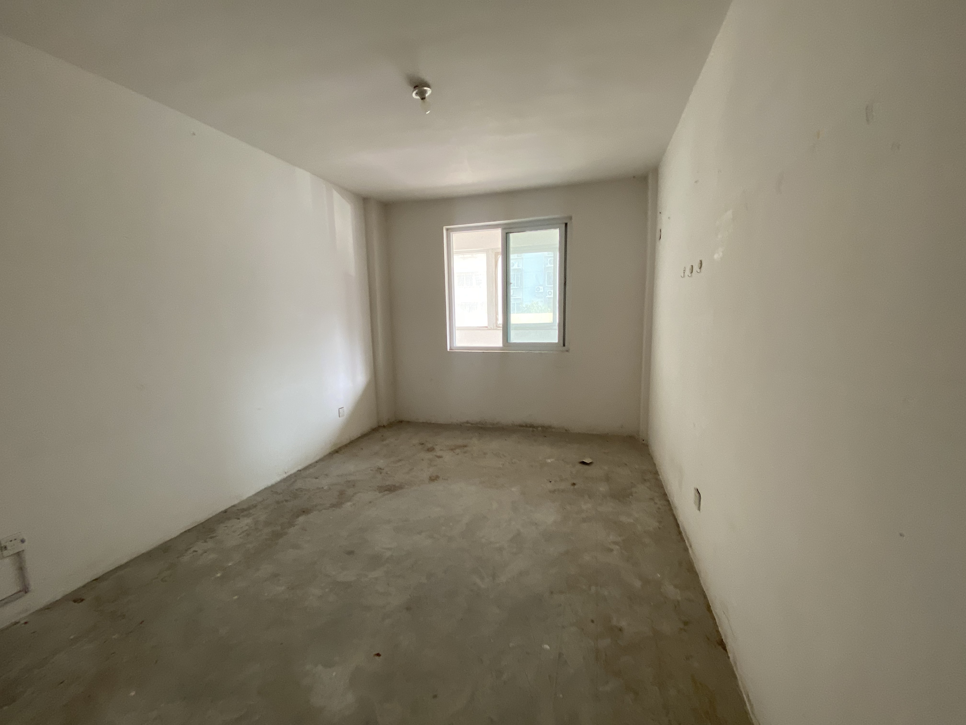 锦安花园一期 3室2厅1卫 128.00m&sup2;