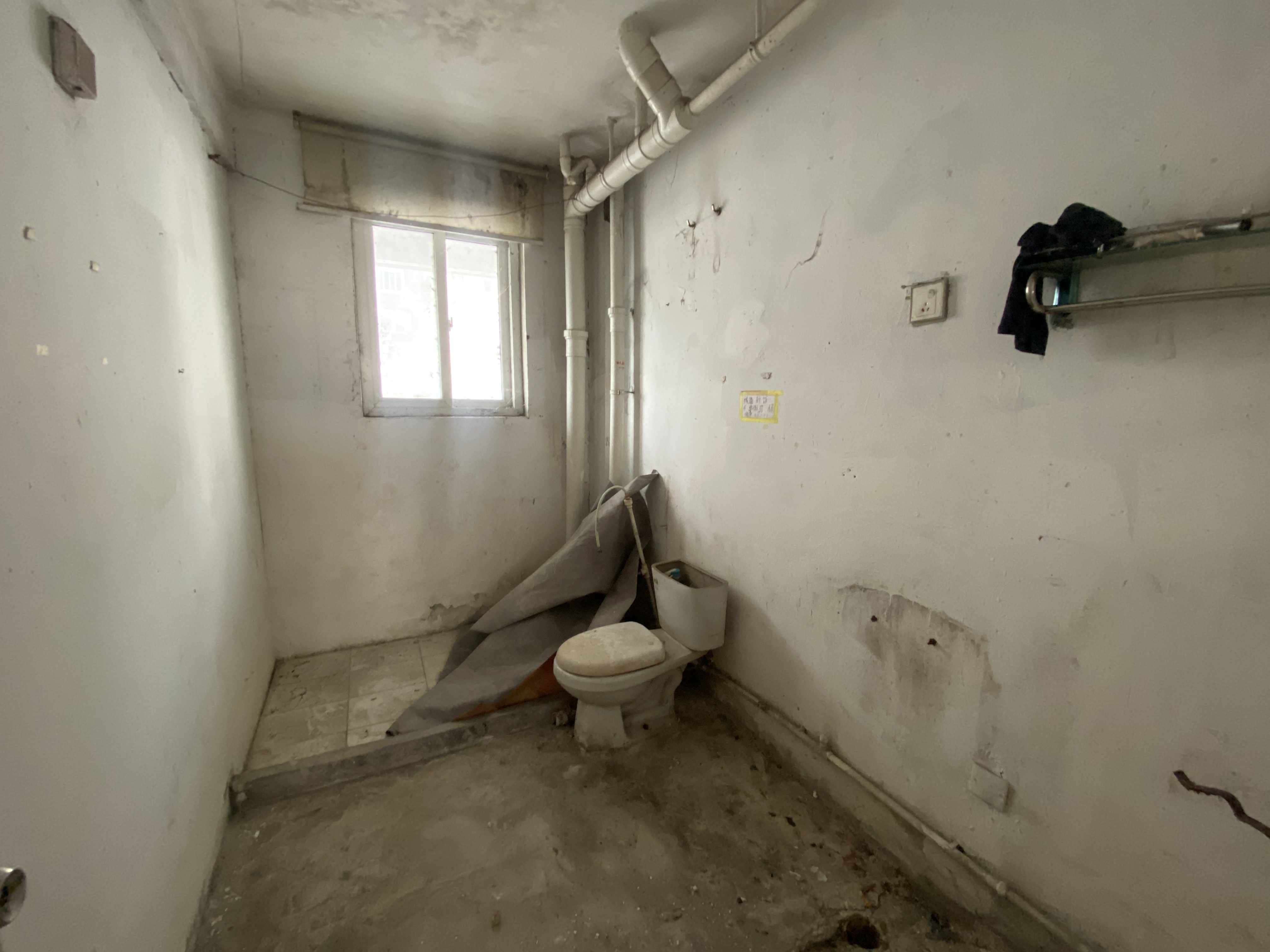 锦安花园一期 3室2厅1卫 128.00m&sup2;