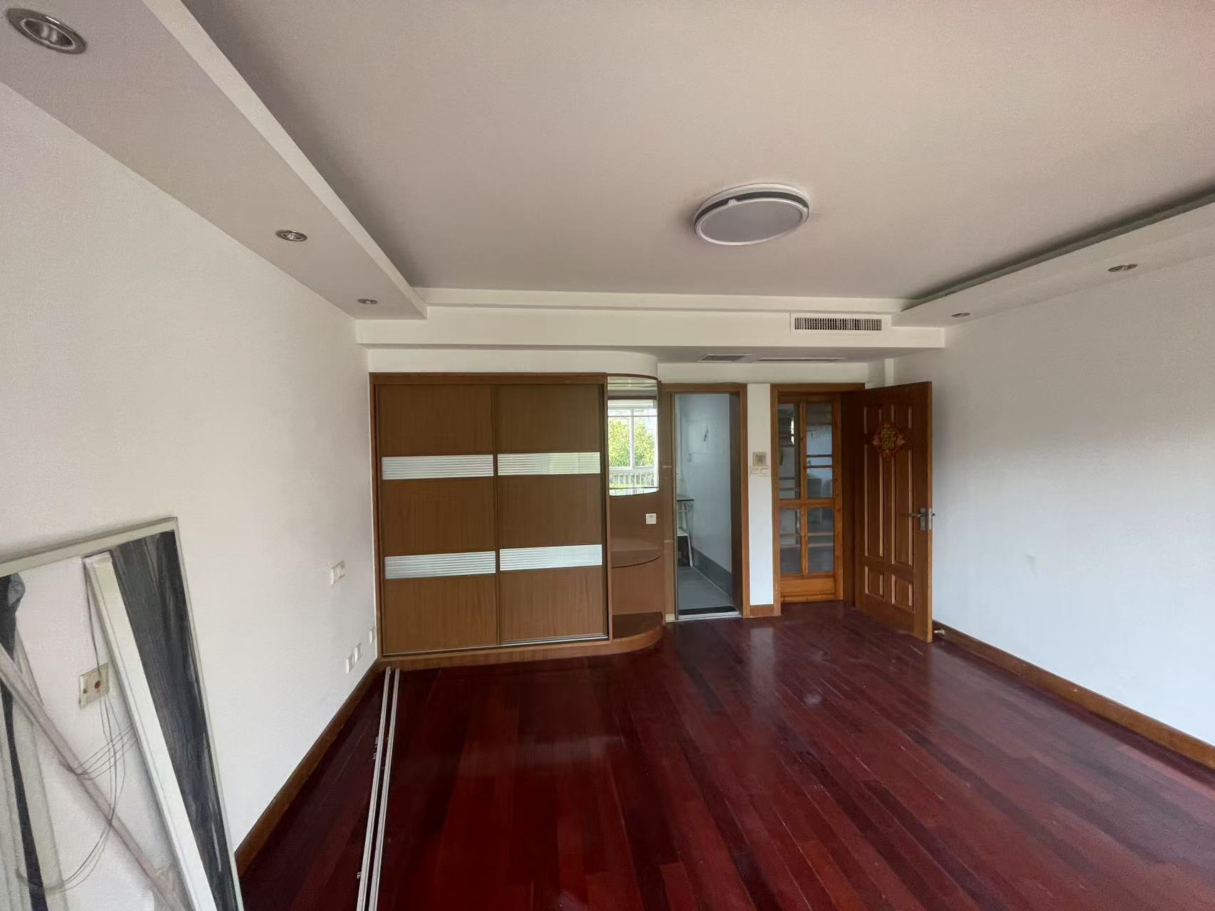 亚太苑 1室厅卫 206m&sup2;