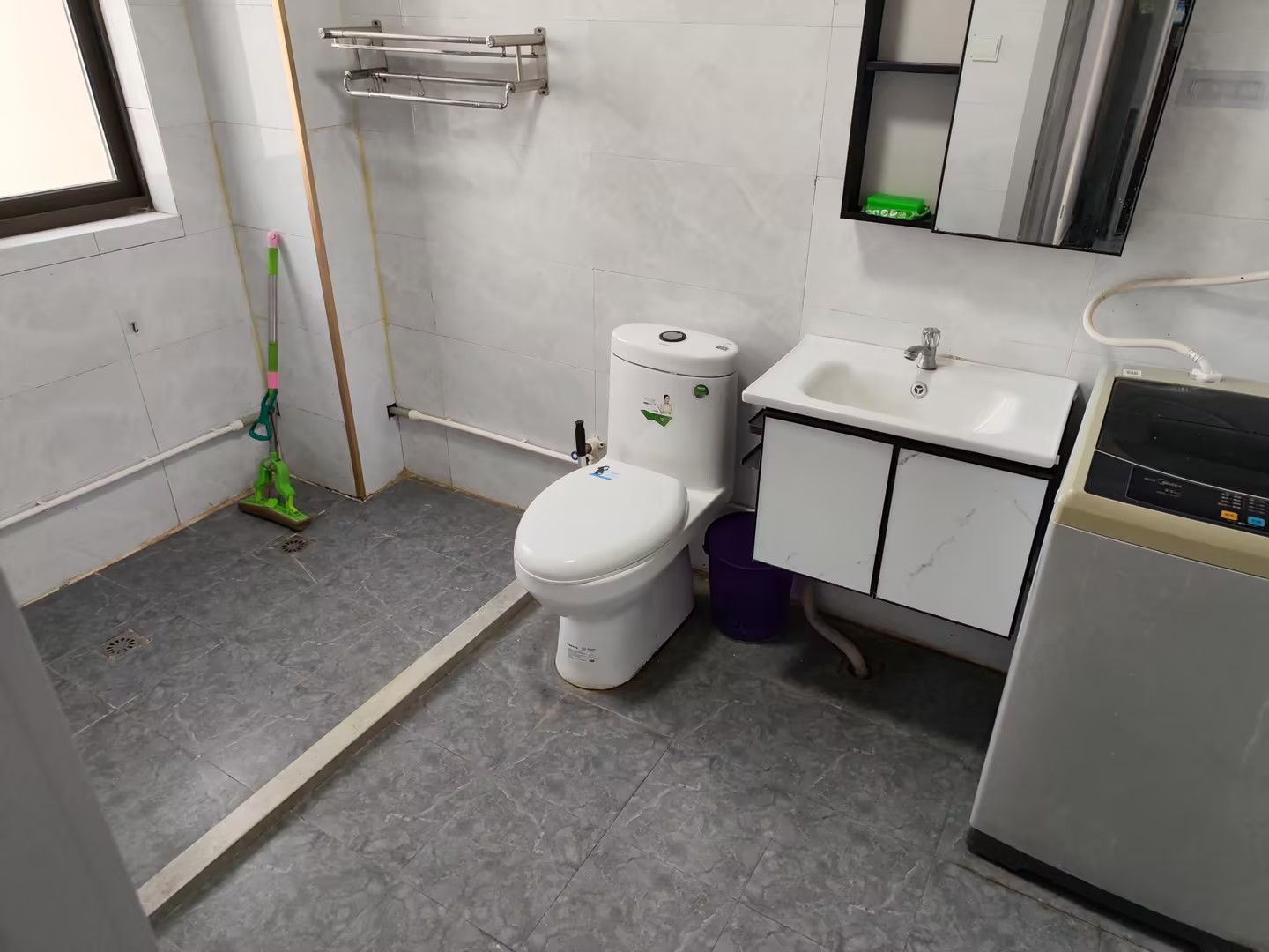 同和嘉苑东区 2室2厅1卫 98m&sup2;