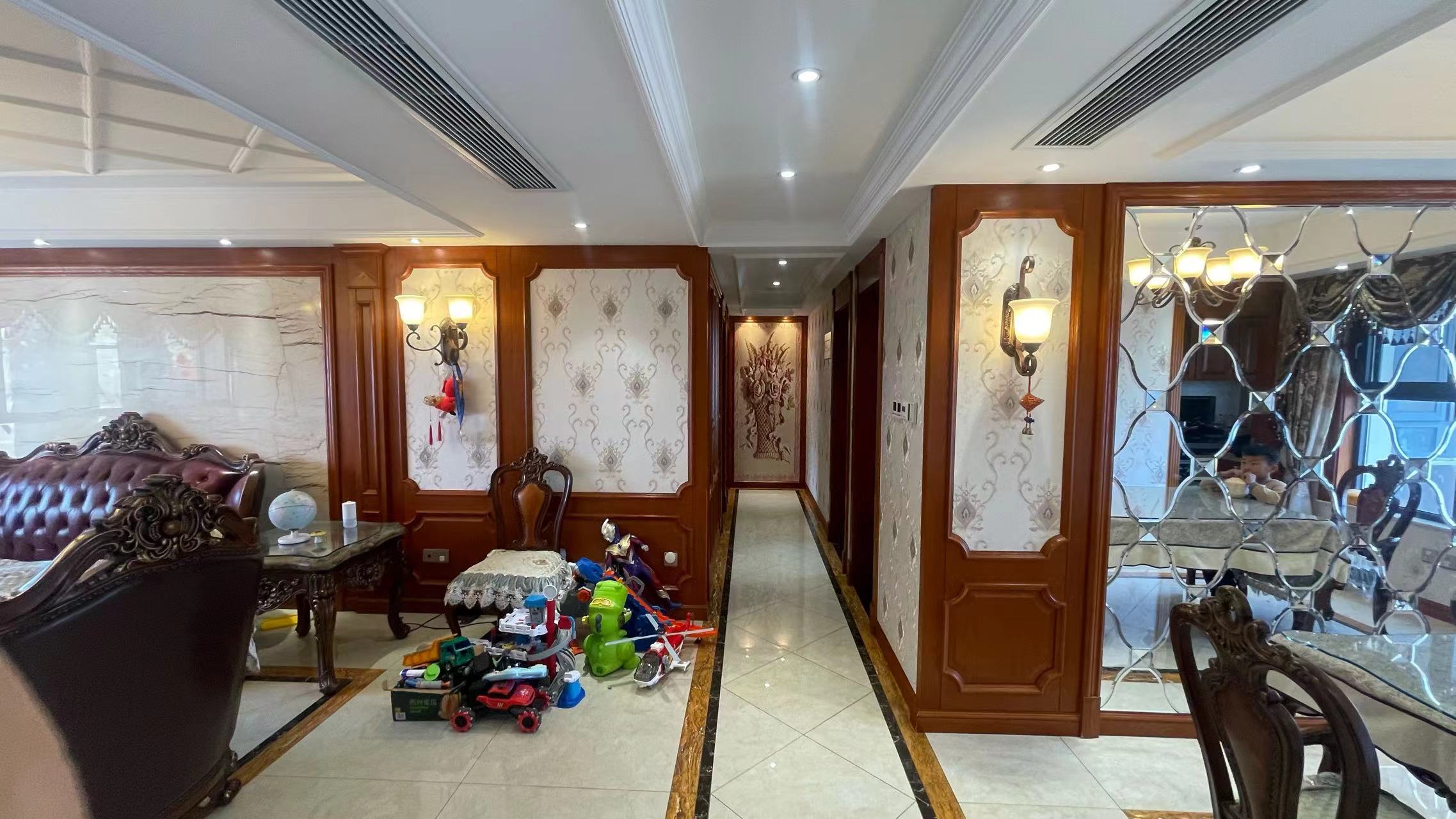 万达华府 4室2厅2卫 141m²