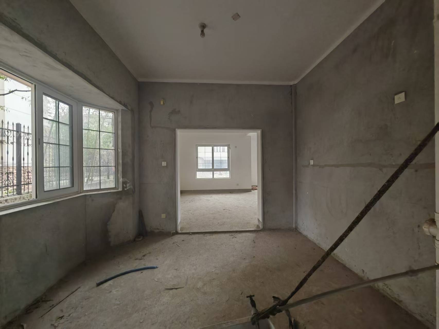 优山美地花园南区 5室2厅3卫 310.00m&sup2;