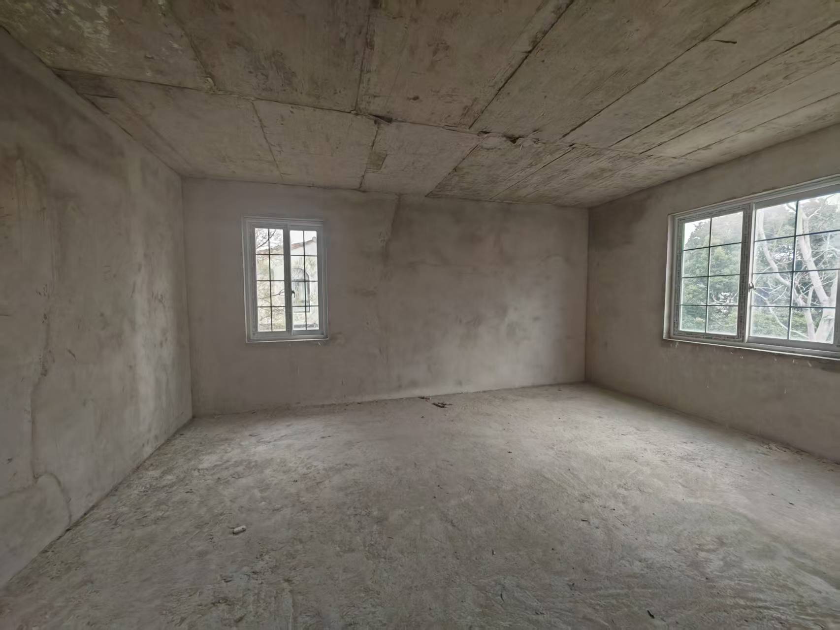 优山美地花园南区 5室2厅3卫 310.00m&sup2;